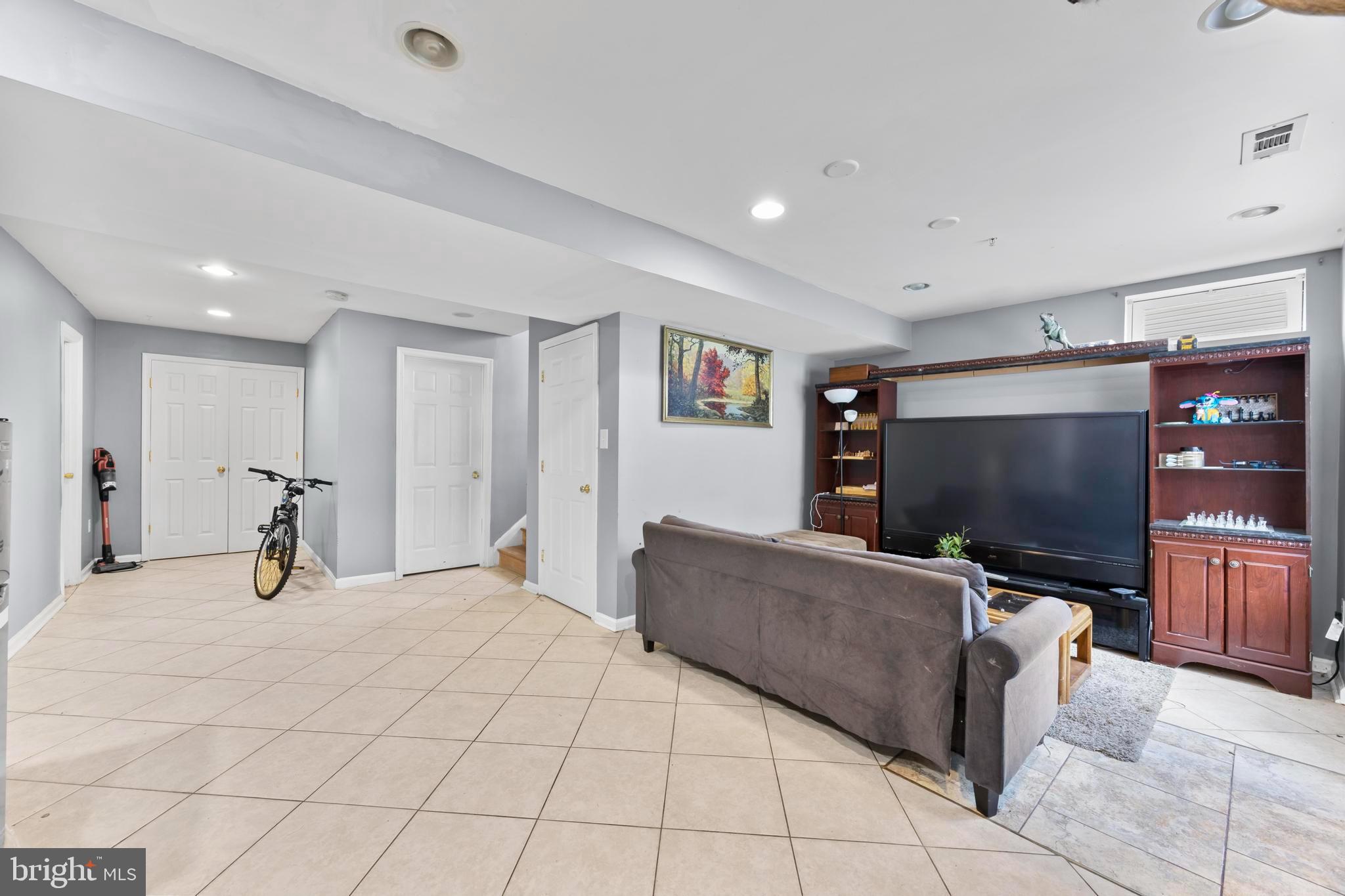 WOODYARD ESTATES - Residential