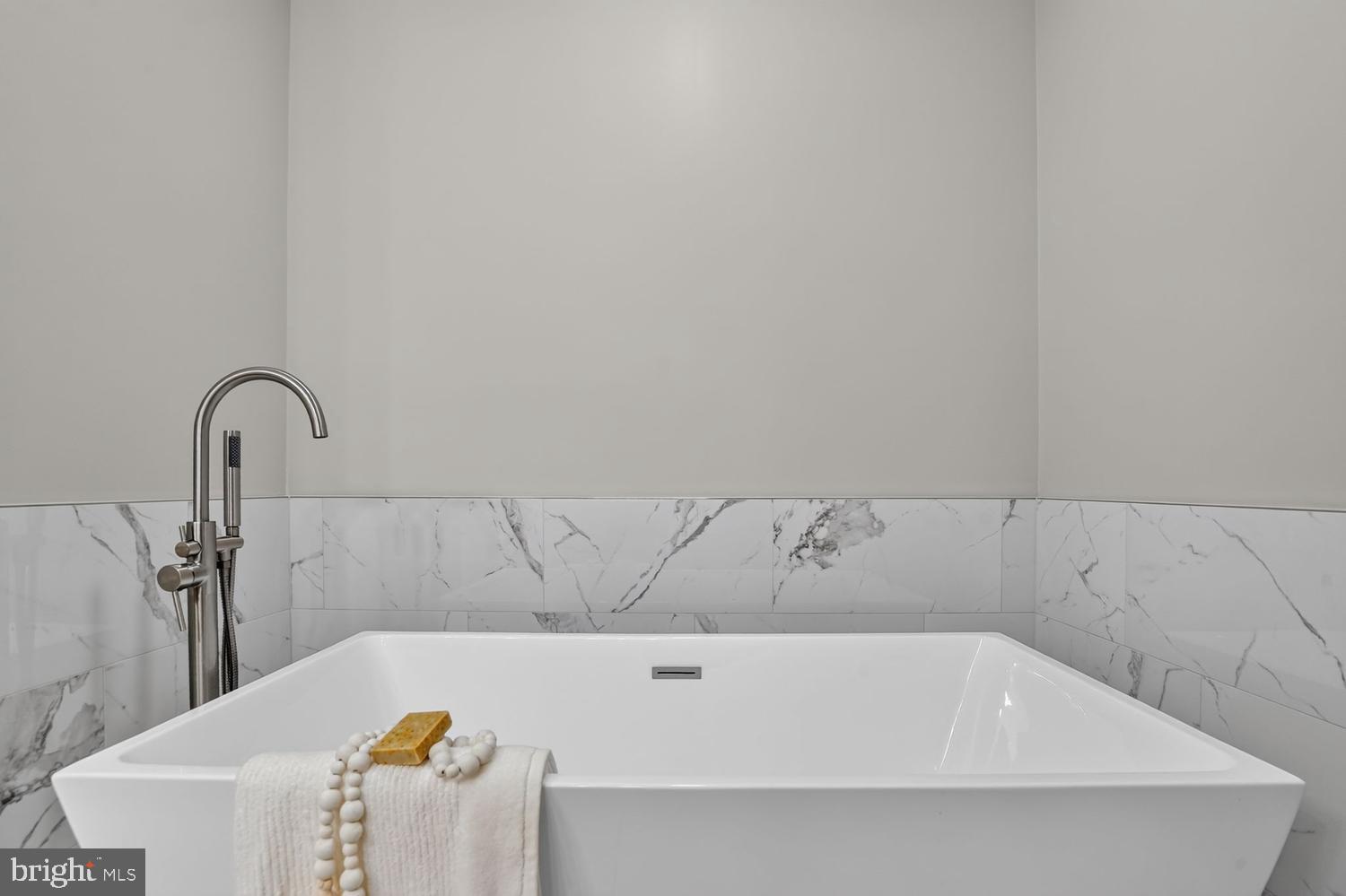 KINGSBROOKE - Residential