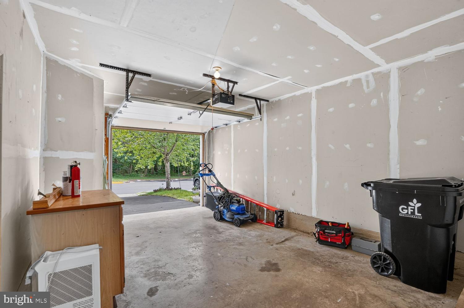 KINGSBROOKE - Residential