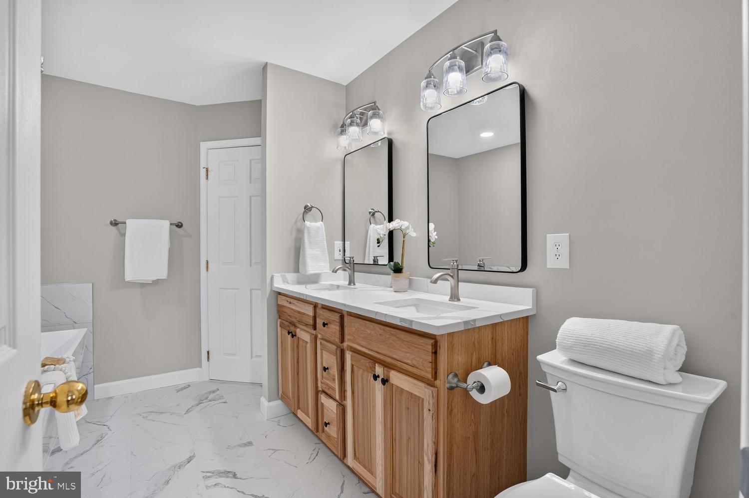 KINGSBROOKE - Residential