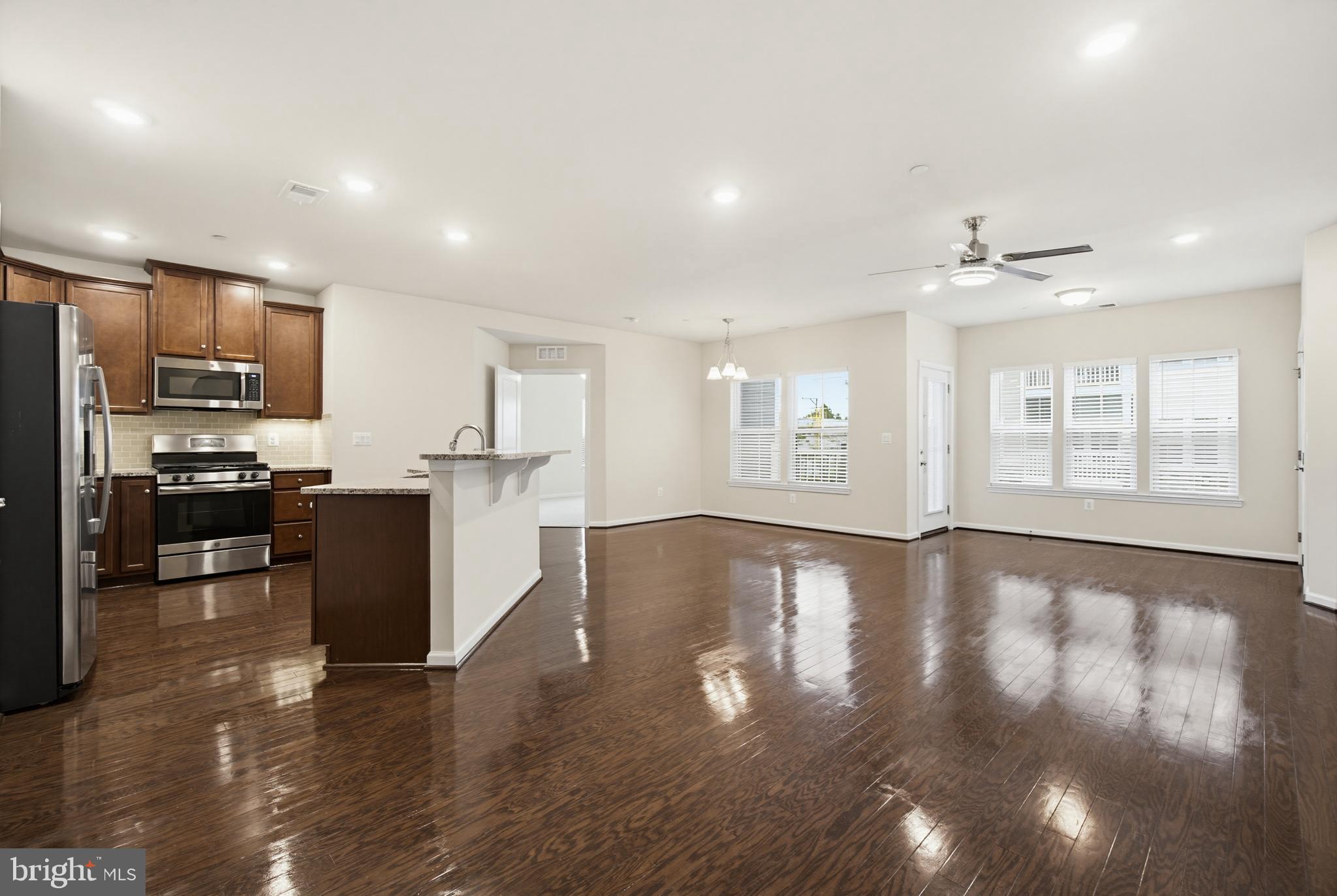 ELLICOTTS RETREAT - Residential