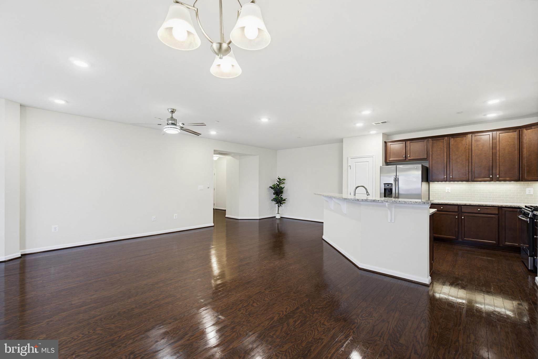 ELLICOTTS RETREAT - Residential