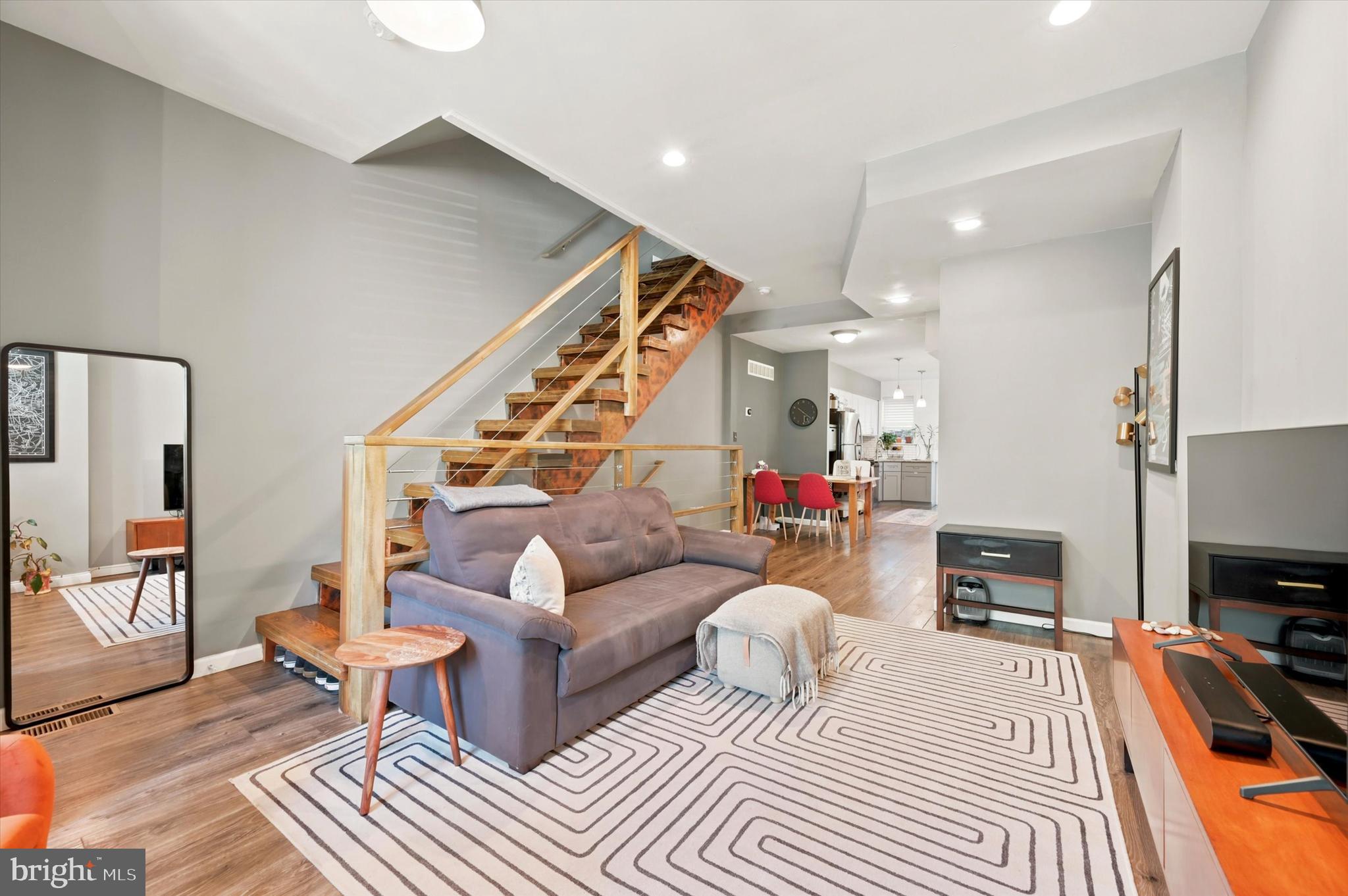 MANTUA - Residential