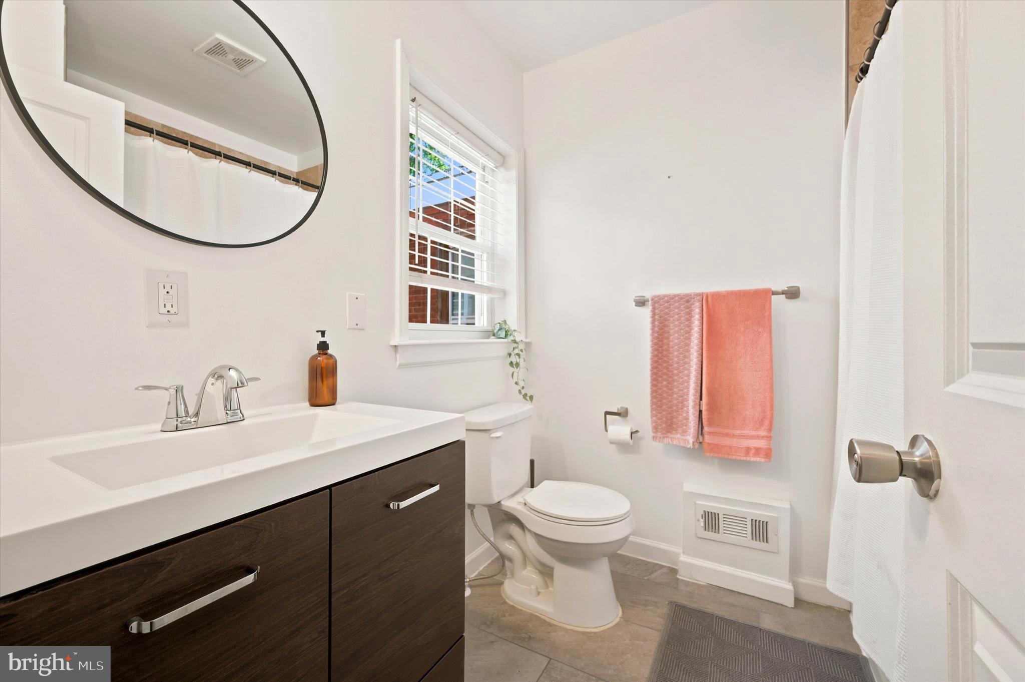 MANTUA - Residential