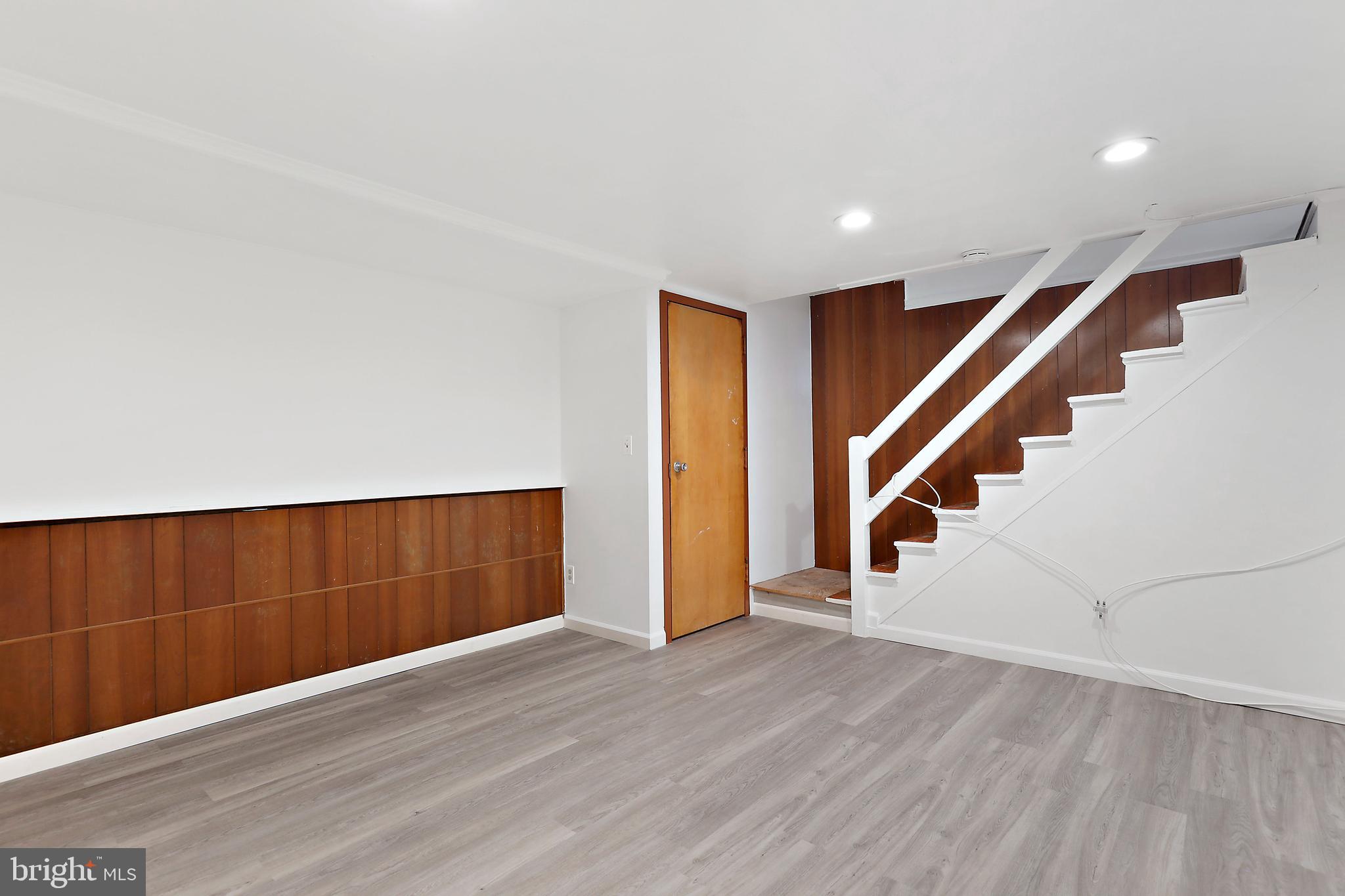 BEECHFIELD - Residential Lease