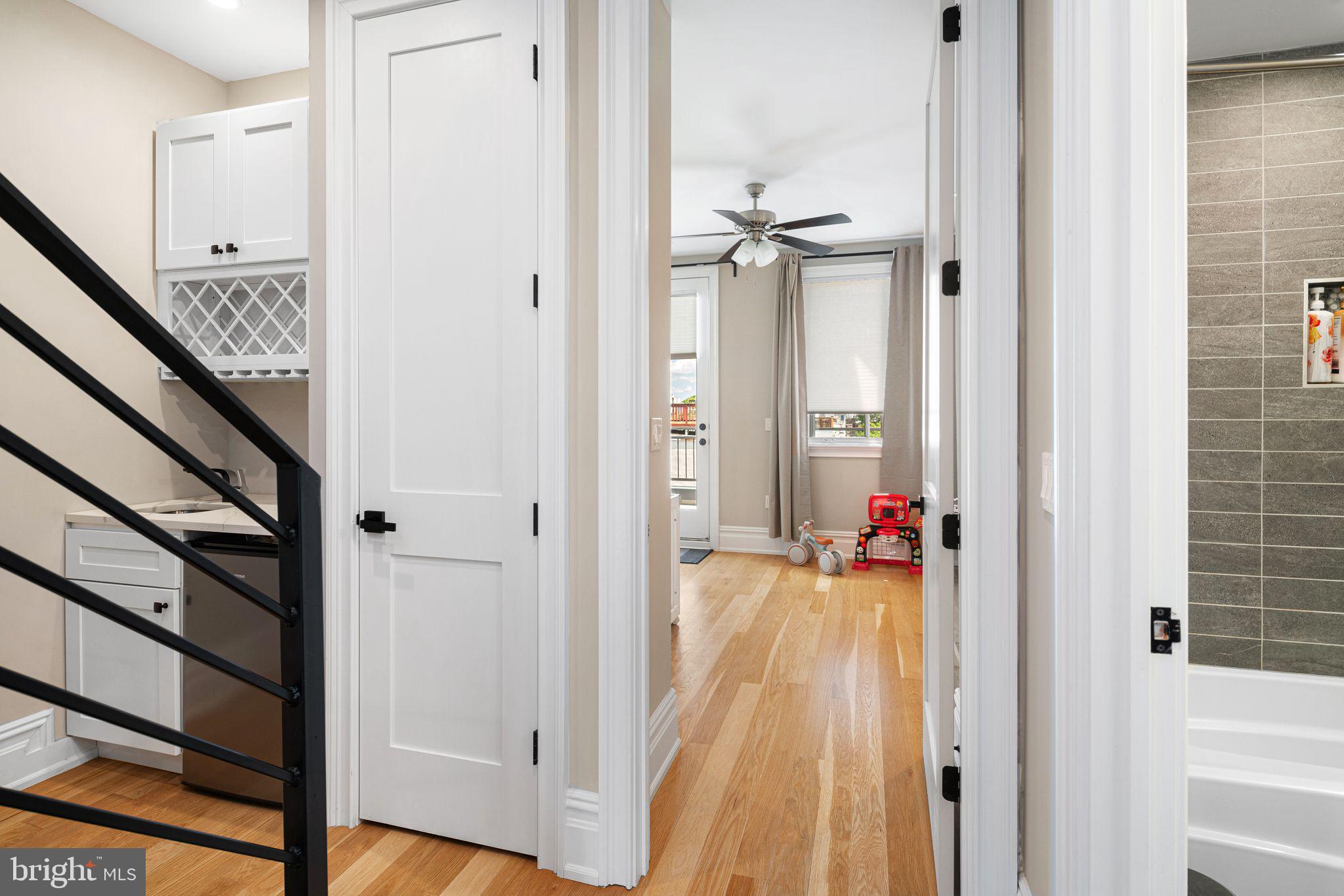 FAIRMOUNT - Residential
