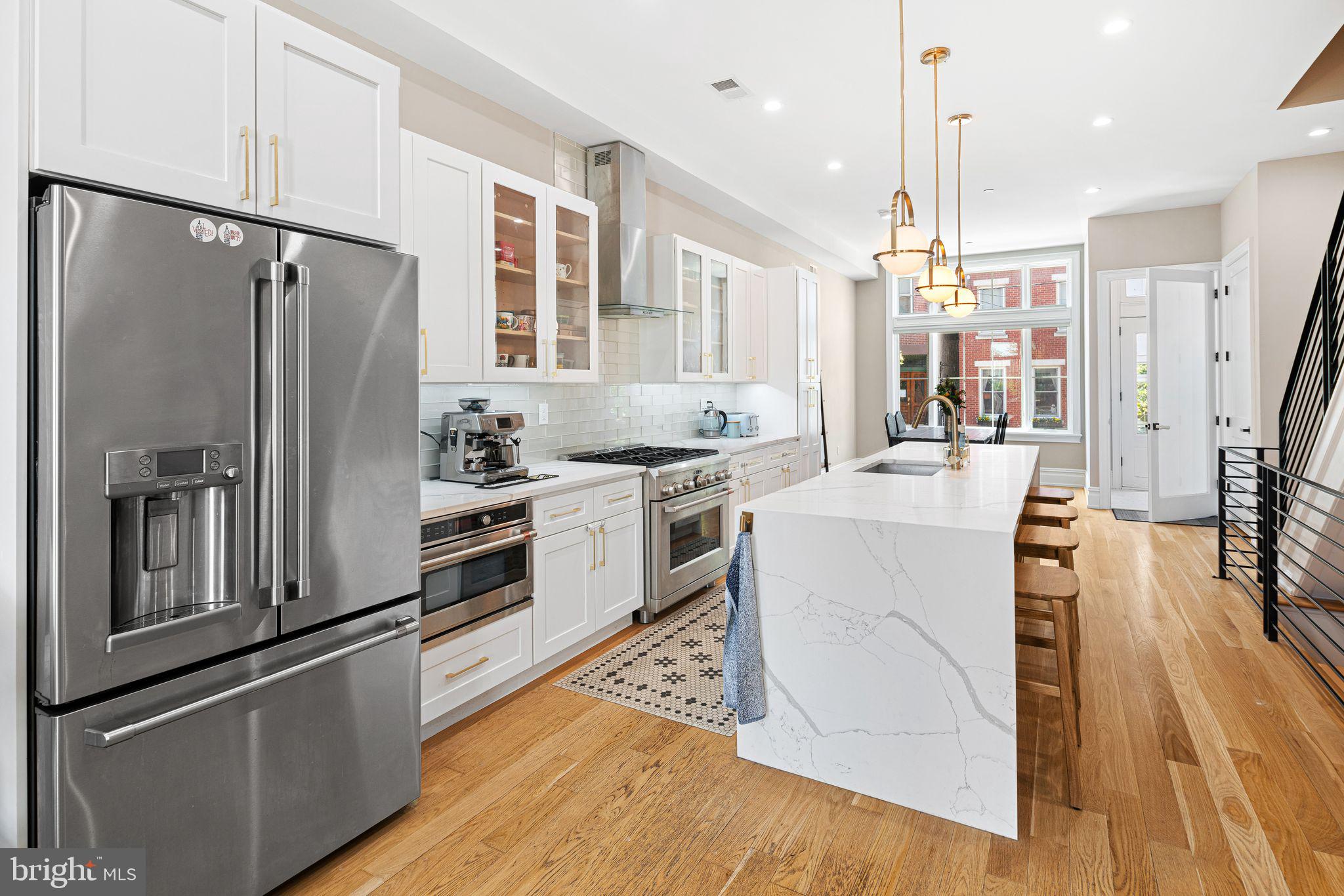 FAIRMOUNT - Residential