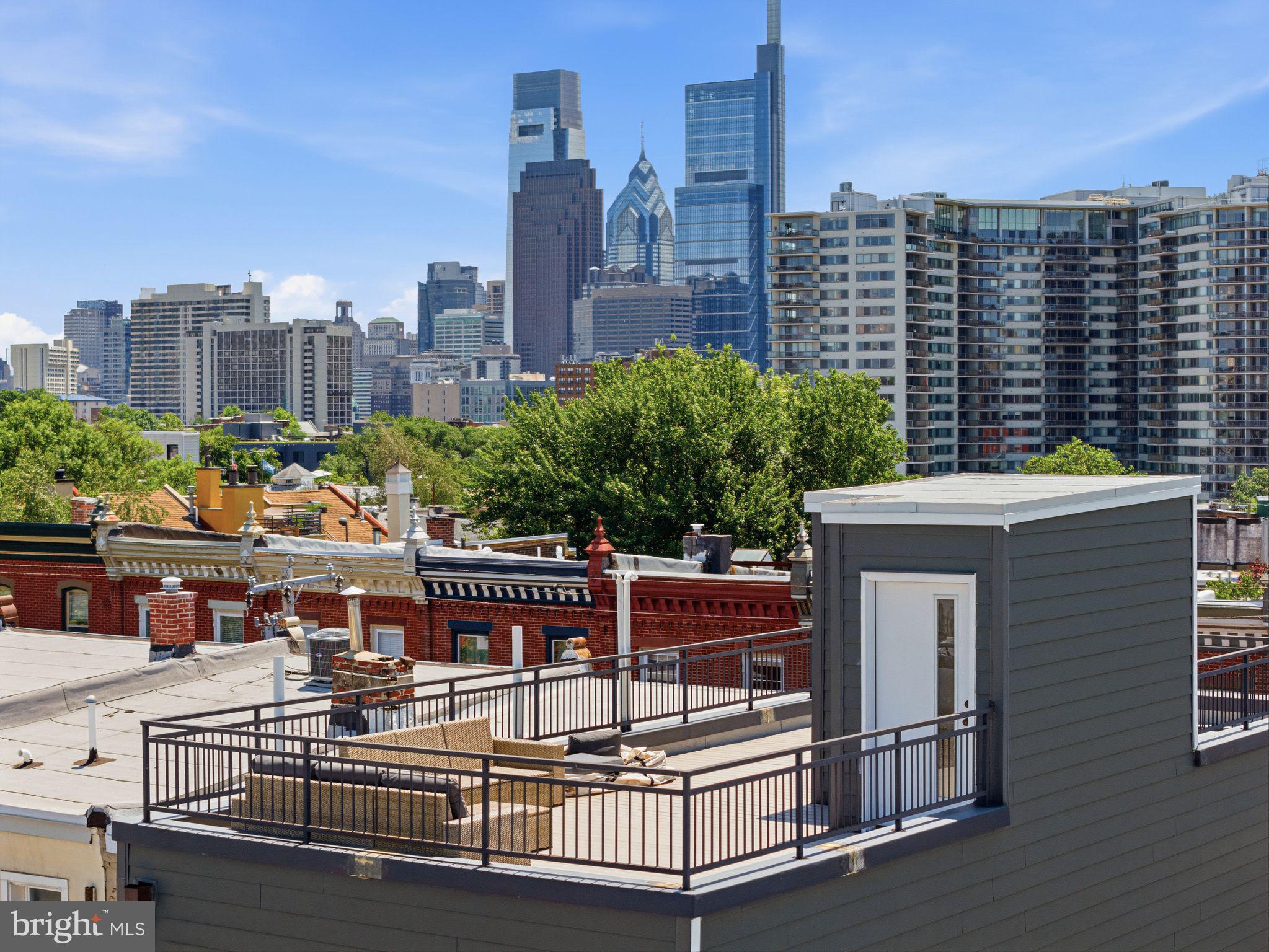 FAIRMOUNT - Residential