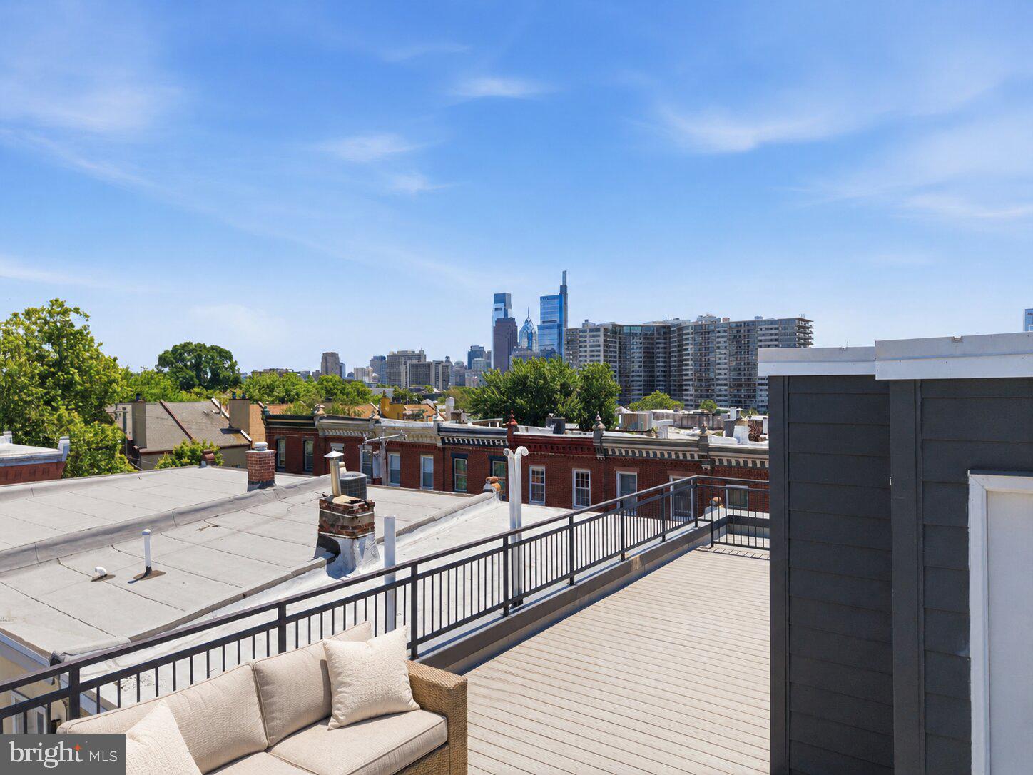 FAIRMOUNT - Residential