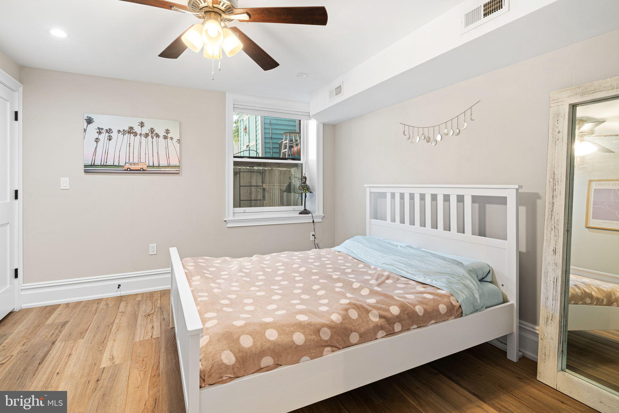 FAIRMOUNT - Residential
