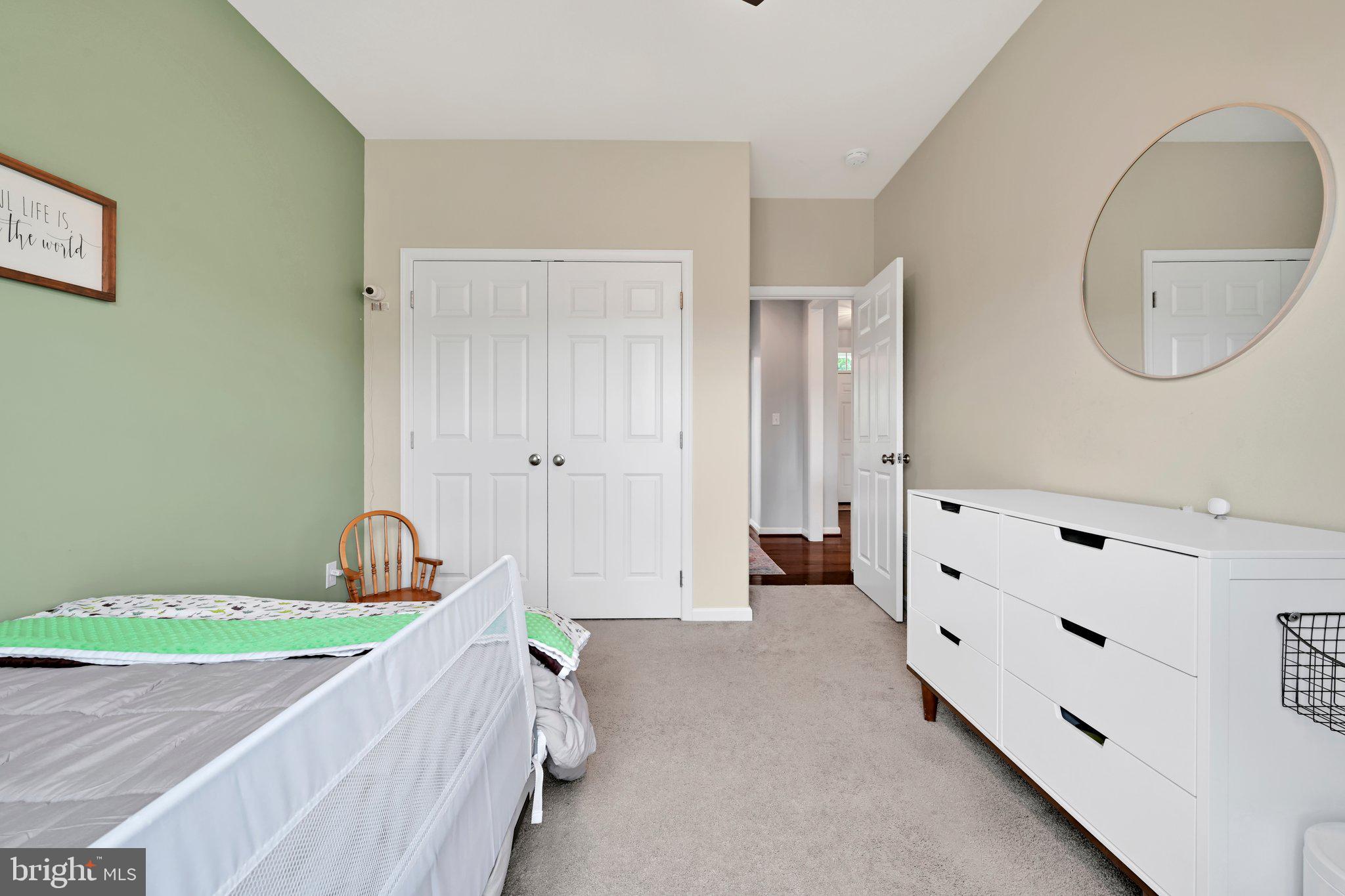 HILLS OF LONDON GROV - Residential