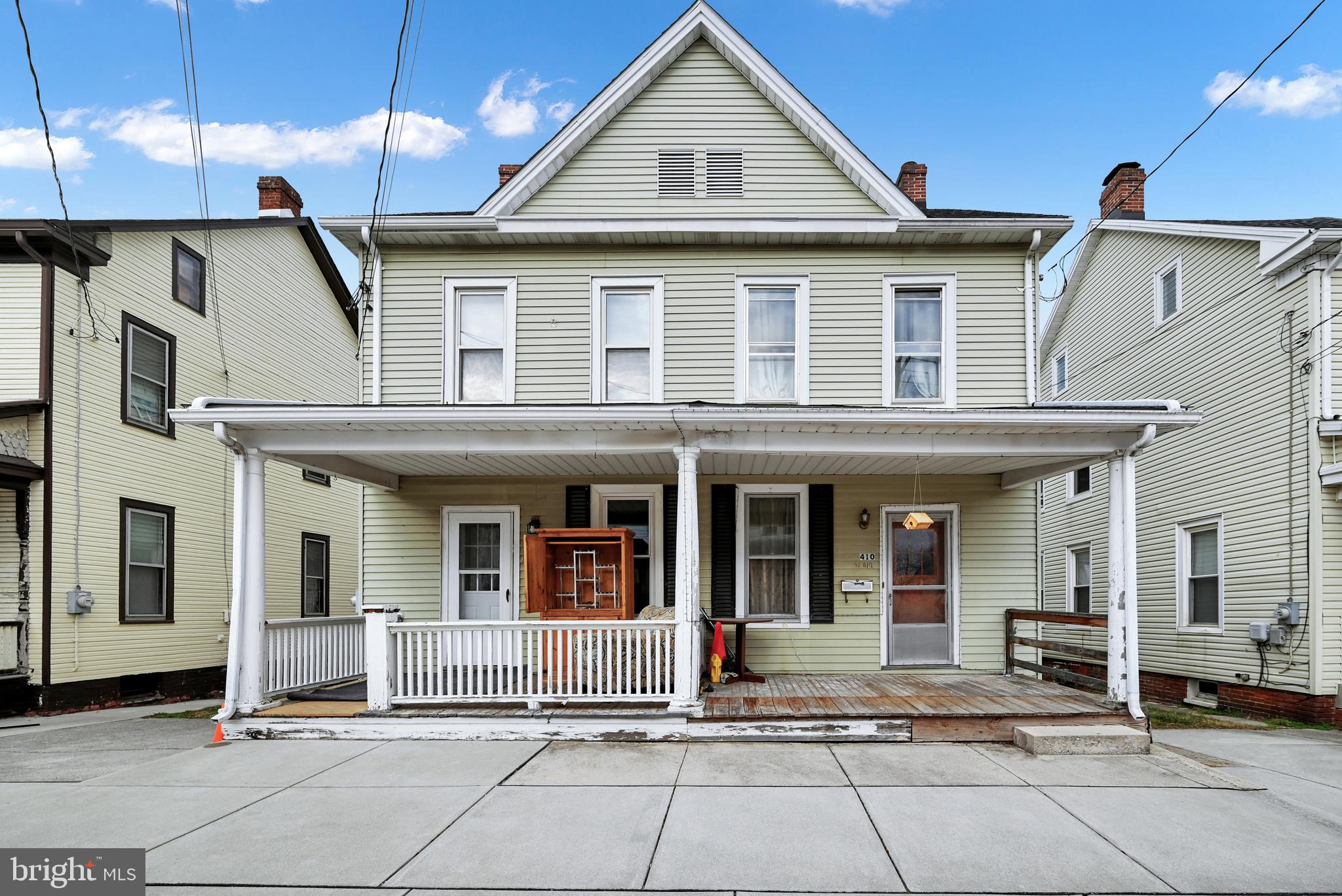 BACK ON MARKET....Buyer Financing fell thru. So much POTENTIAL to be a MAGNIFICENT HOME! Home features nice size front porch with parking BOTH in the front on the street, and driveway in the back, new roof, 3 Bedrooms, 1.5 Bath with laundry on first floor.  Has potential for a 4th bedroom/loft as well.