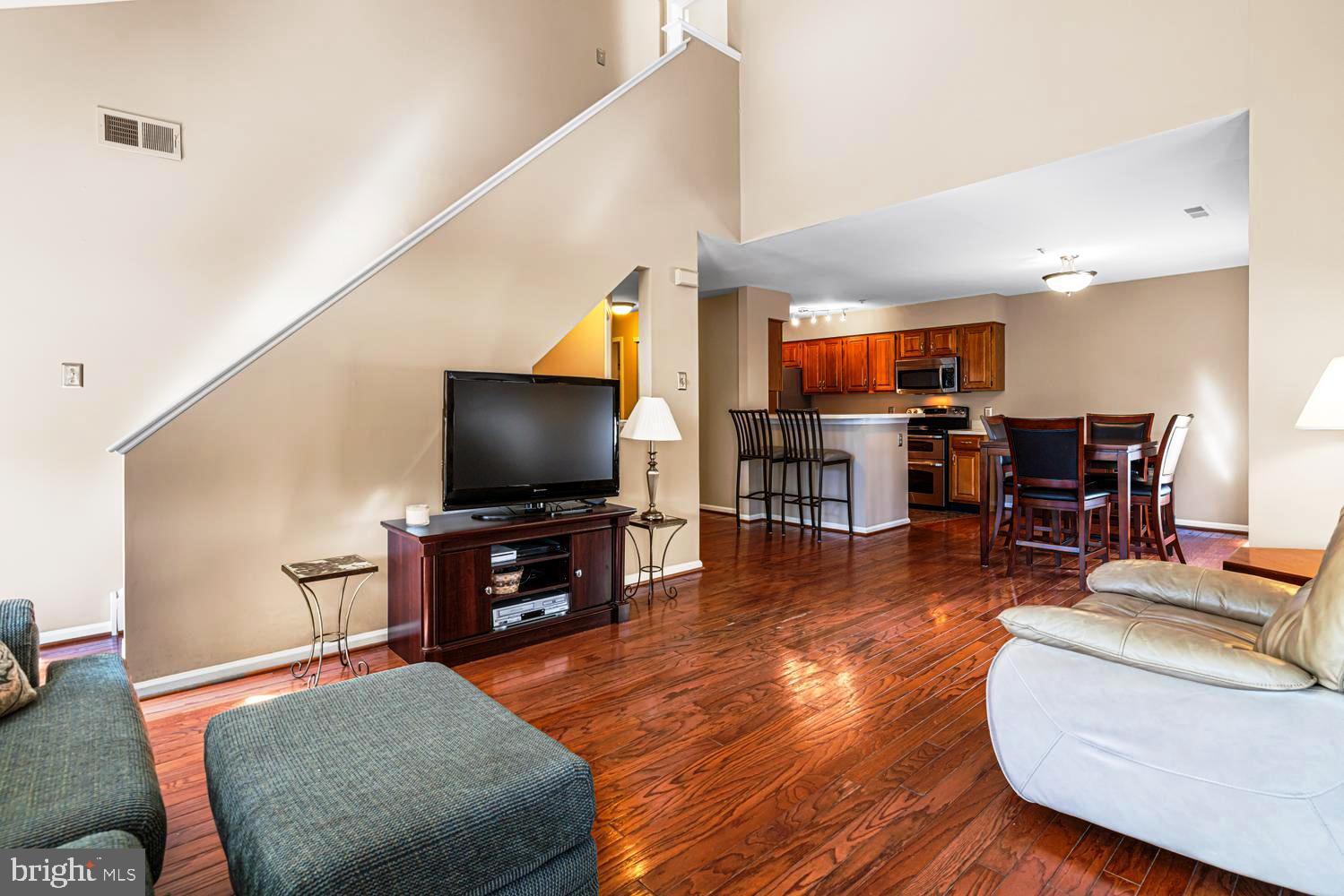 REMINGTON OAKS - Residential