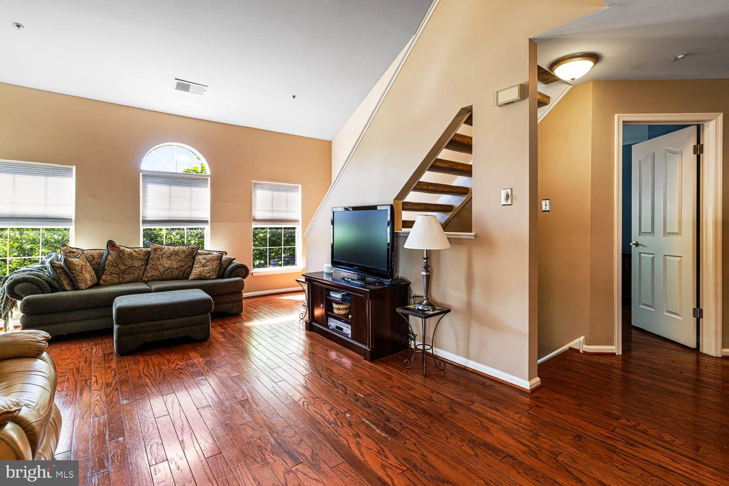 REMINGTON OAKS - Residential
