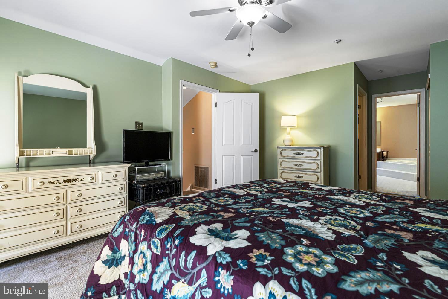 REMINGTON OAKS - Residential