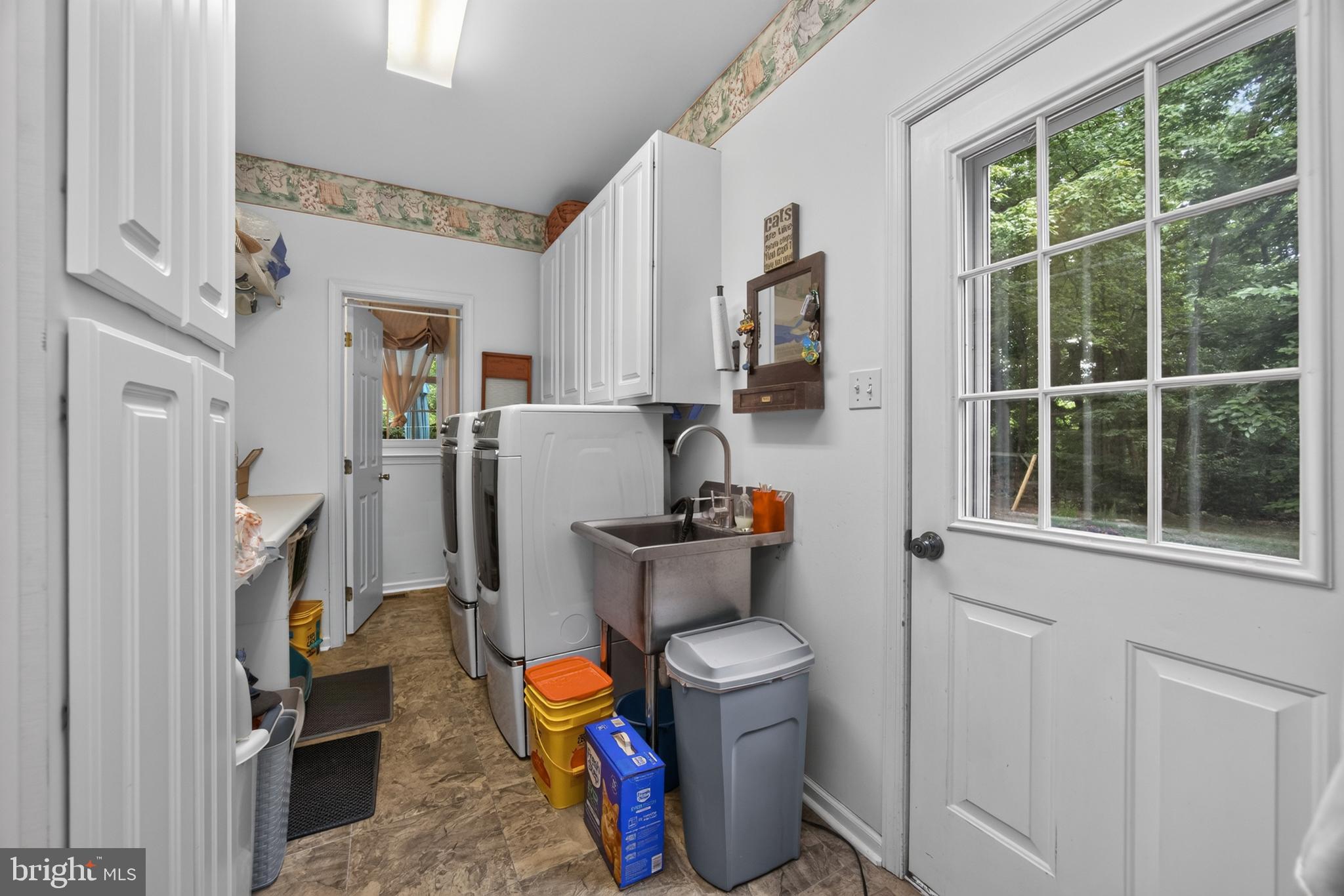 KYLIE MEADOWS - Residential