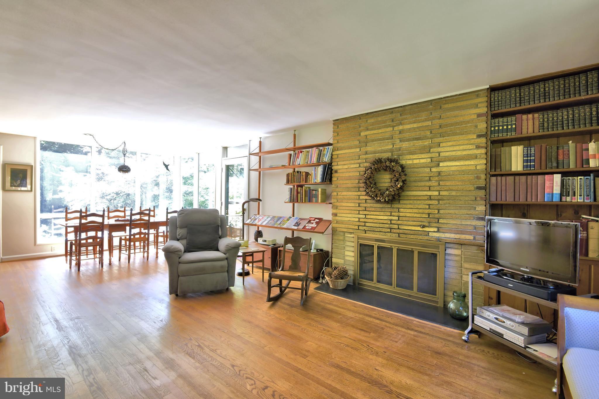 GARRETT PARK - Residential