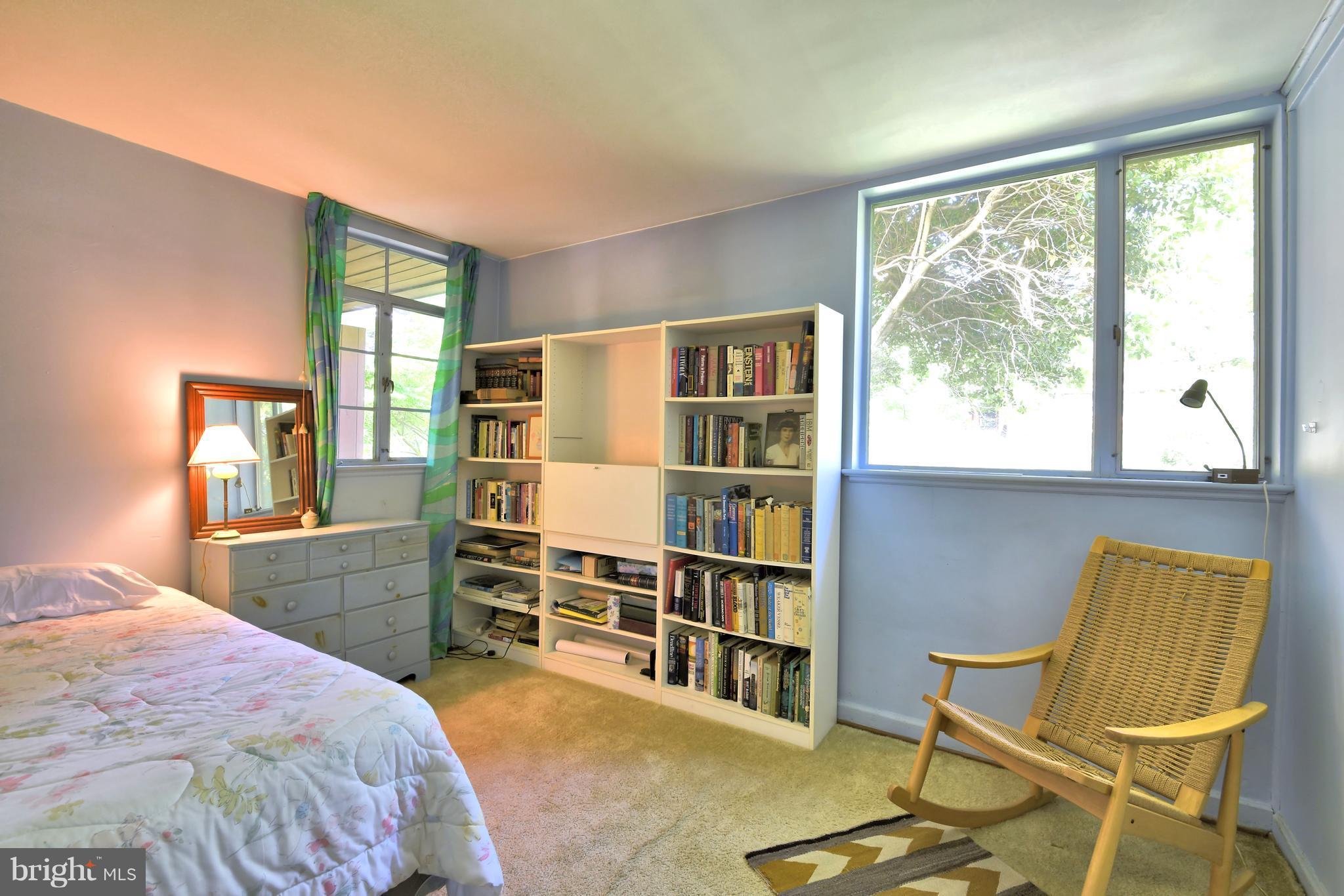 GARRETT PARK - Residential