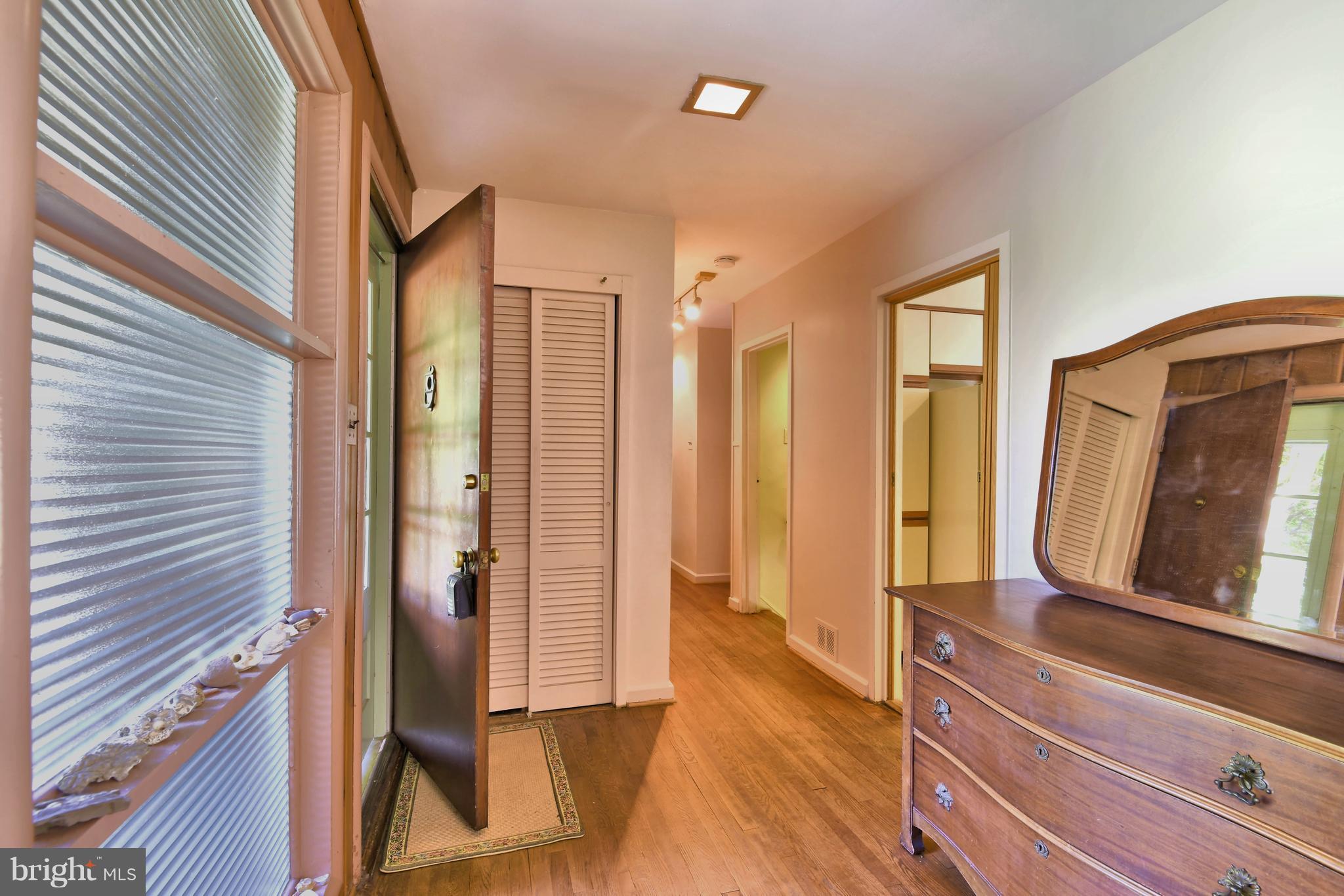 GARRETT PARK - Residential