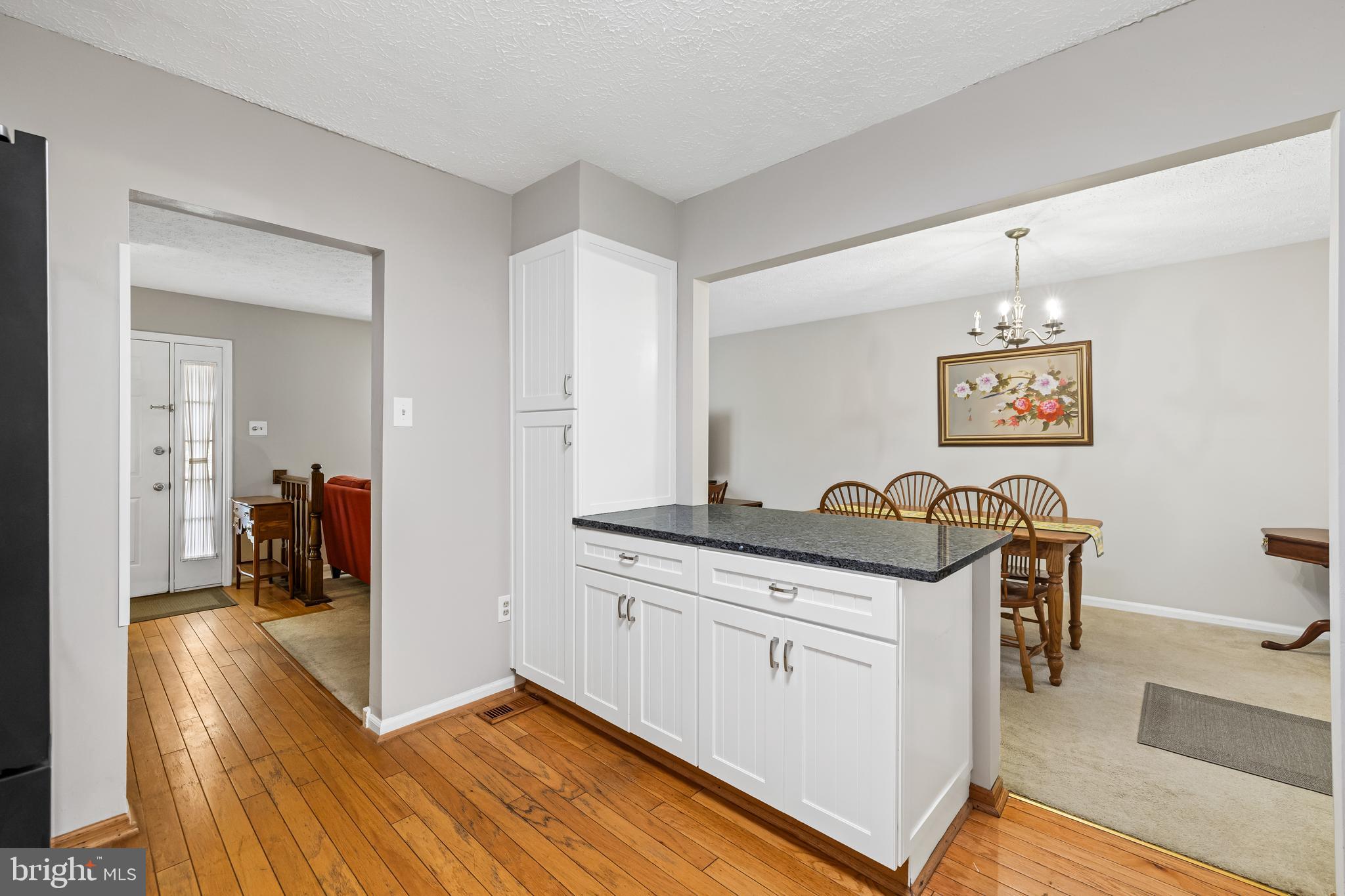 JOHNNYCAKE - Residential