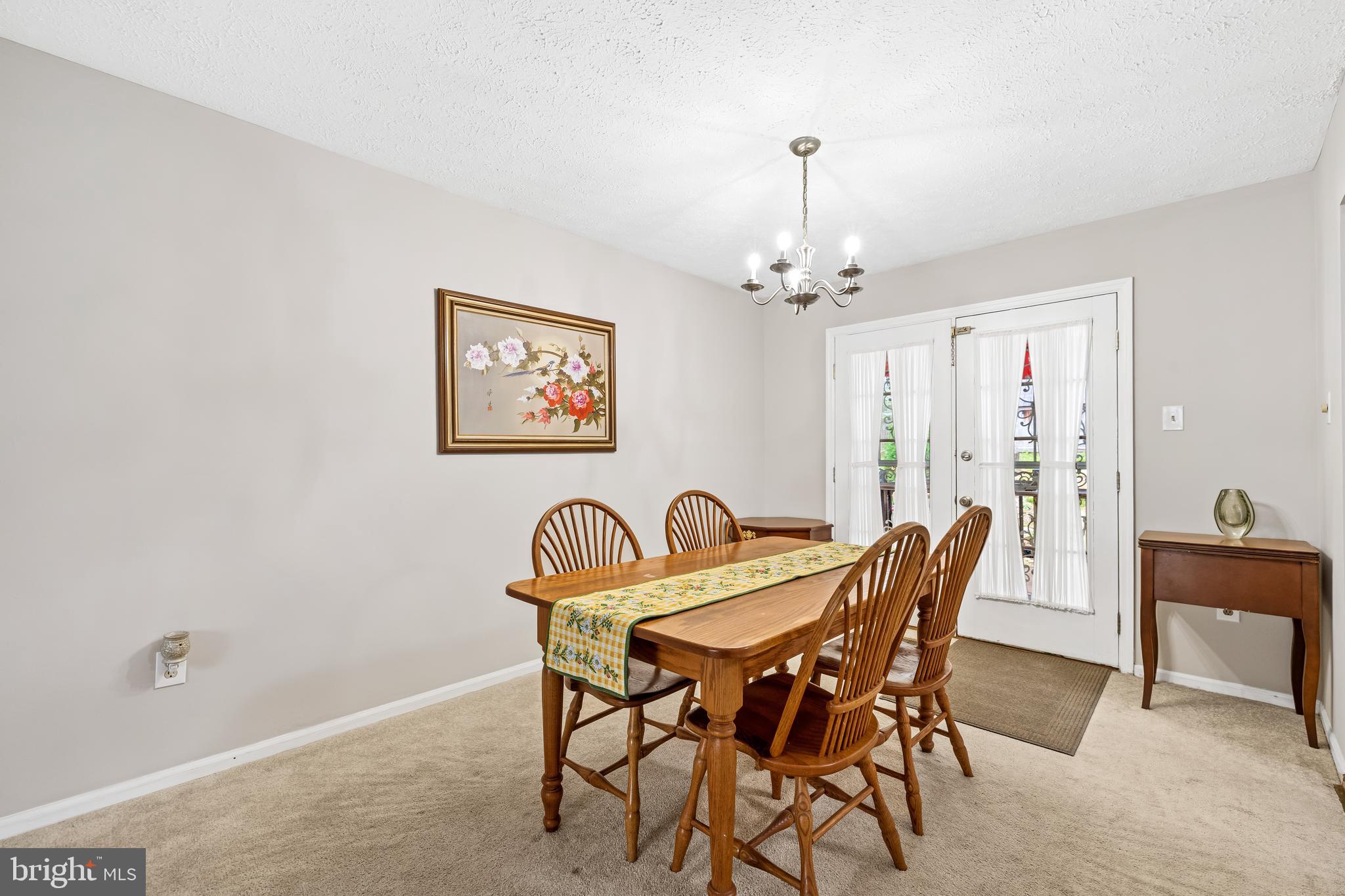 JOHNNYCAKE - Residential