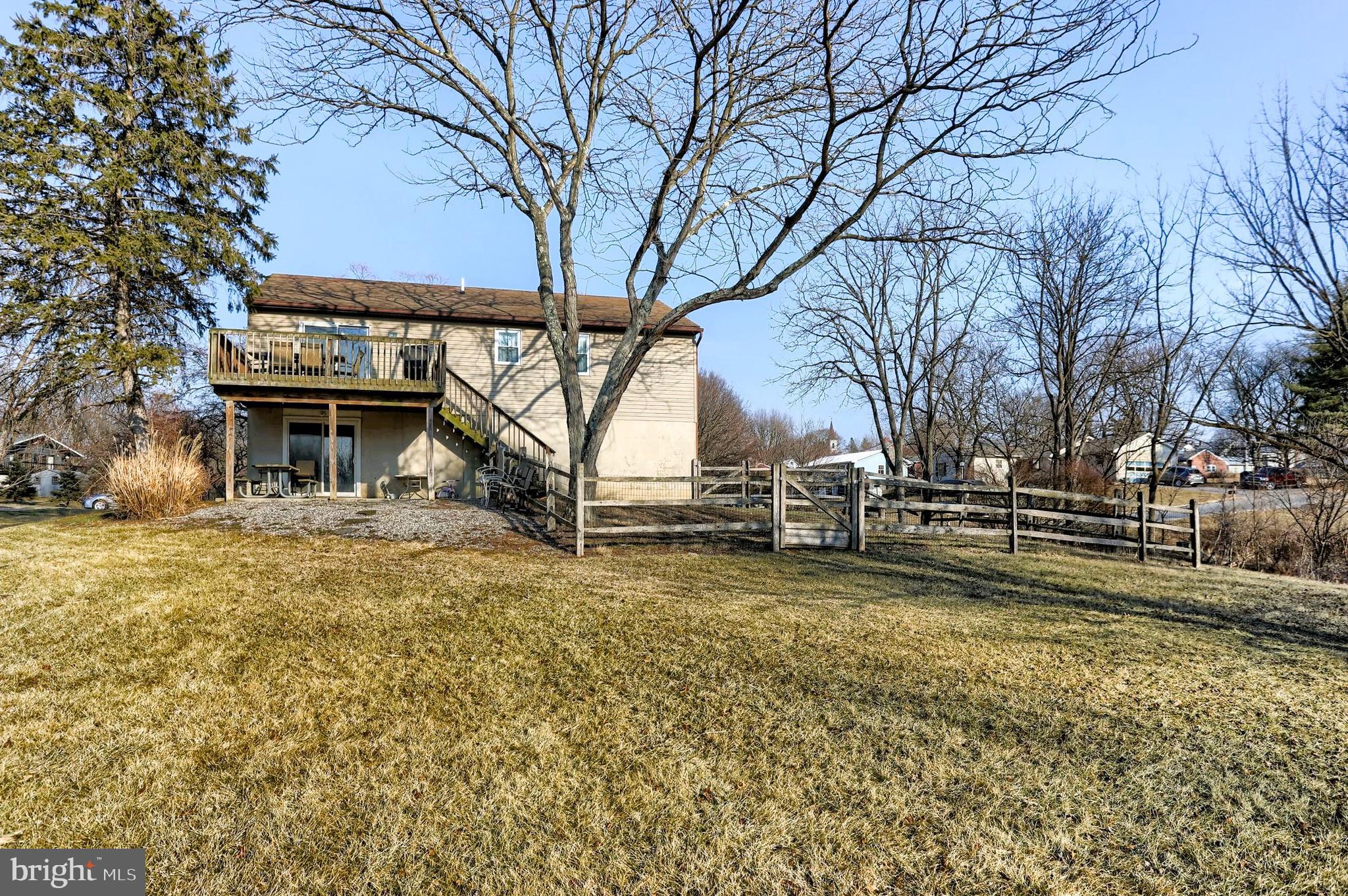 JONESTOWN - Residential