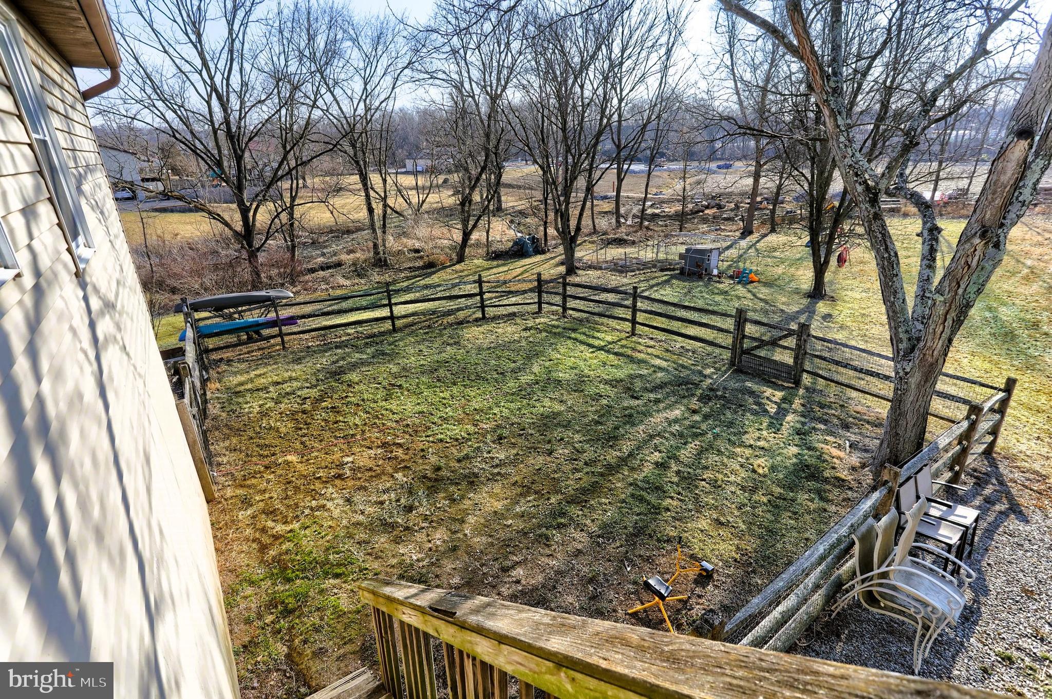 JONESTOWN - Residential