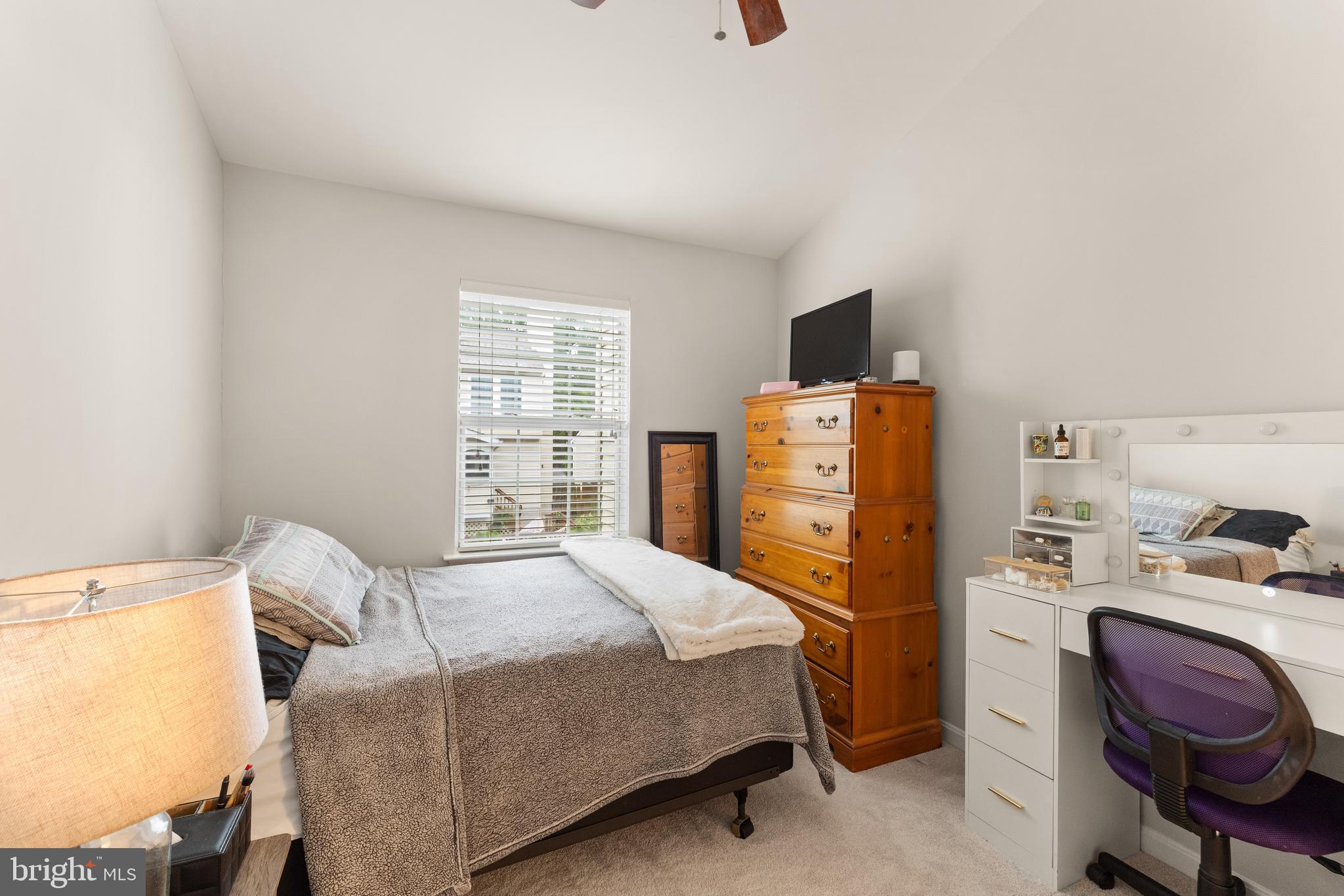 POTOMAC CROSSING - Residential