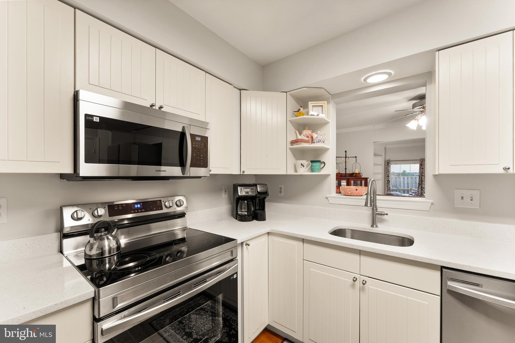 POTOMAC CROSSING - Residential