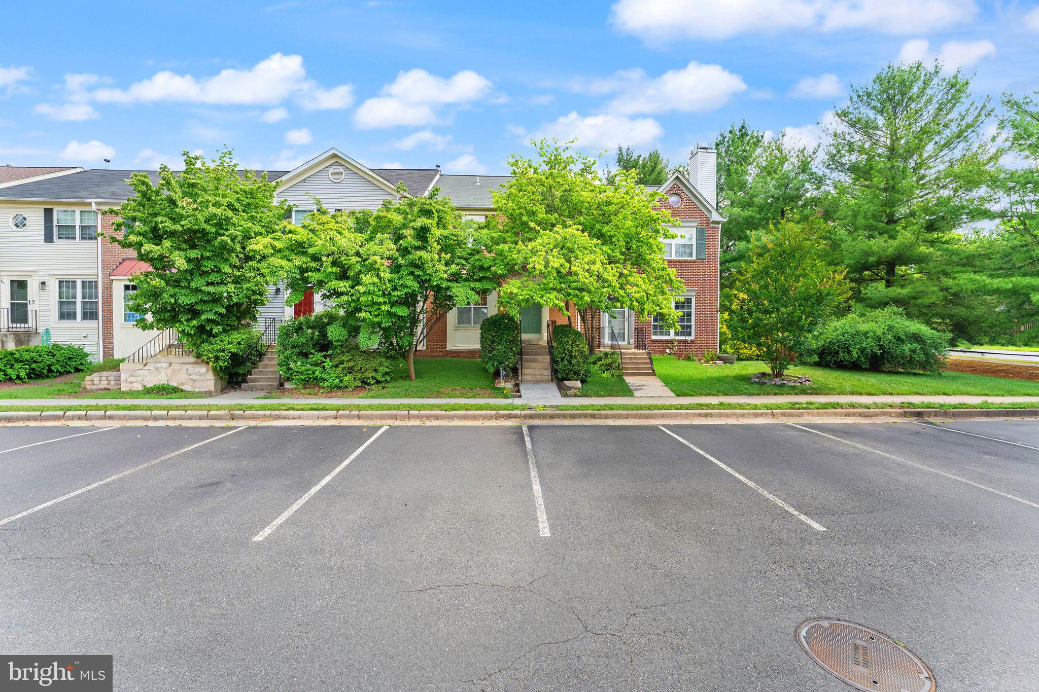 POTOMAC CROSSING - Residential