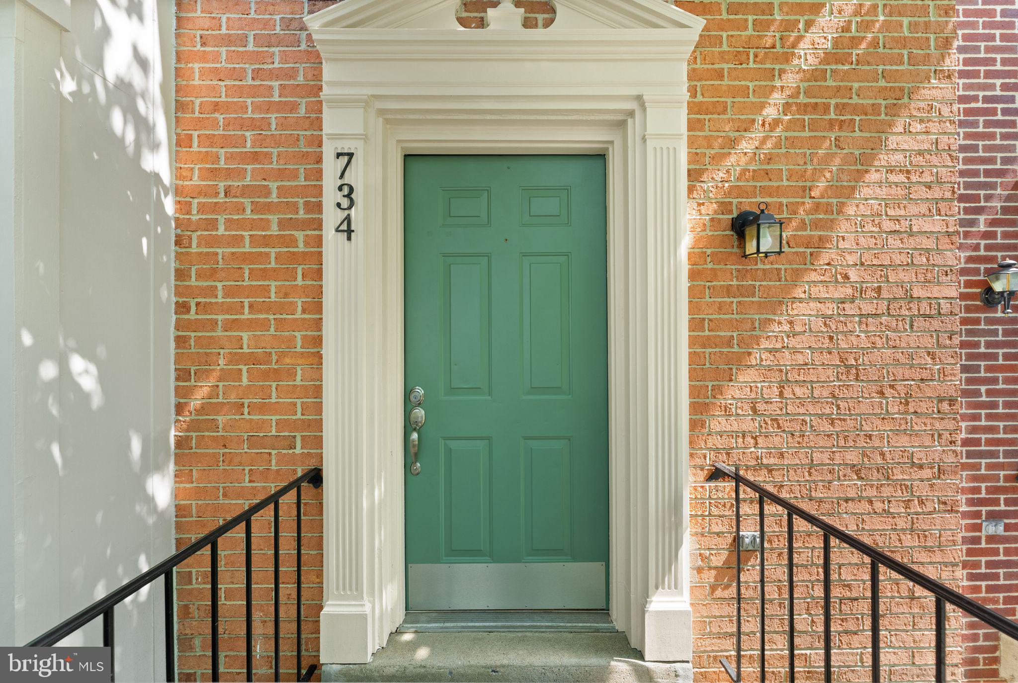 POTOMAC CROSSING - Residential