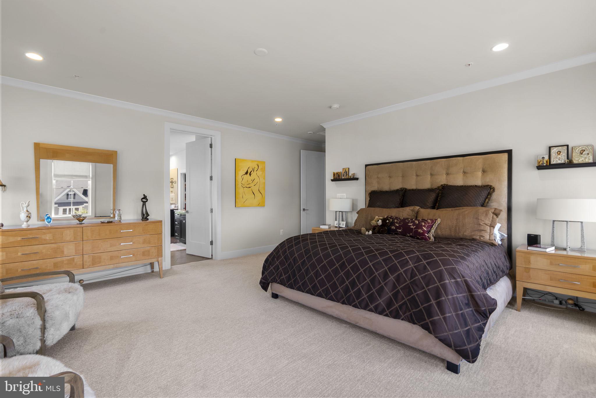 LINDEN GROVE - Residential