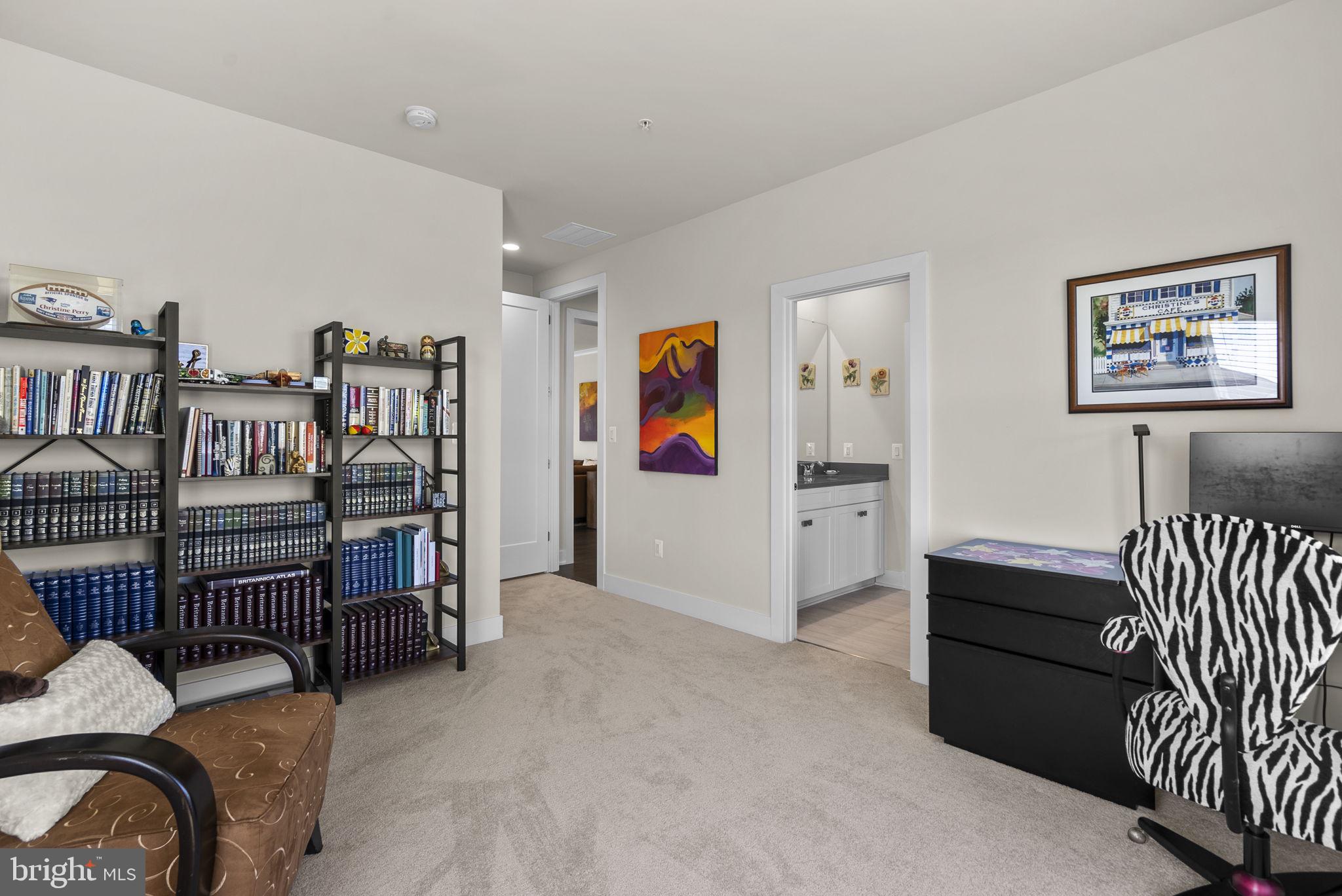 LINDEN GROVE - Residential