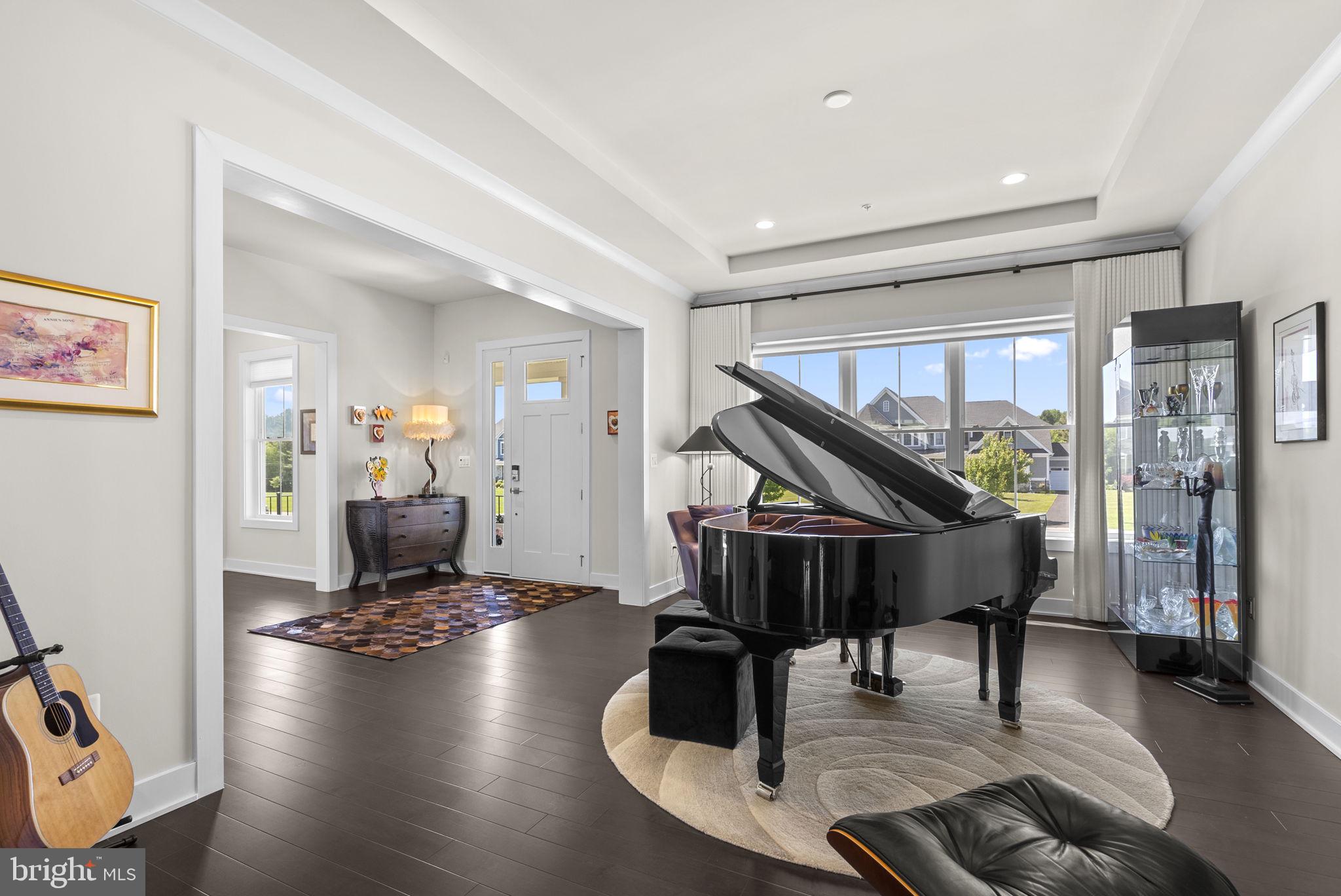 LINDEN GROVE - Residential