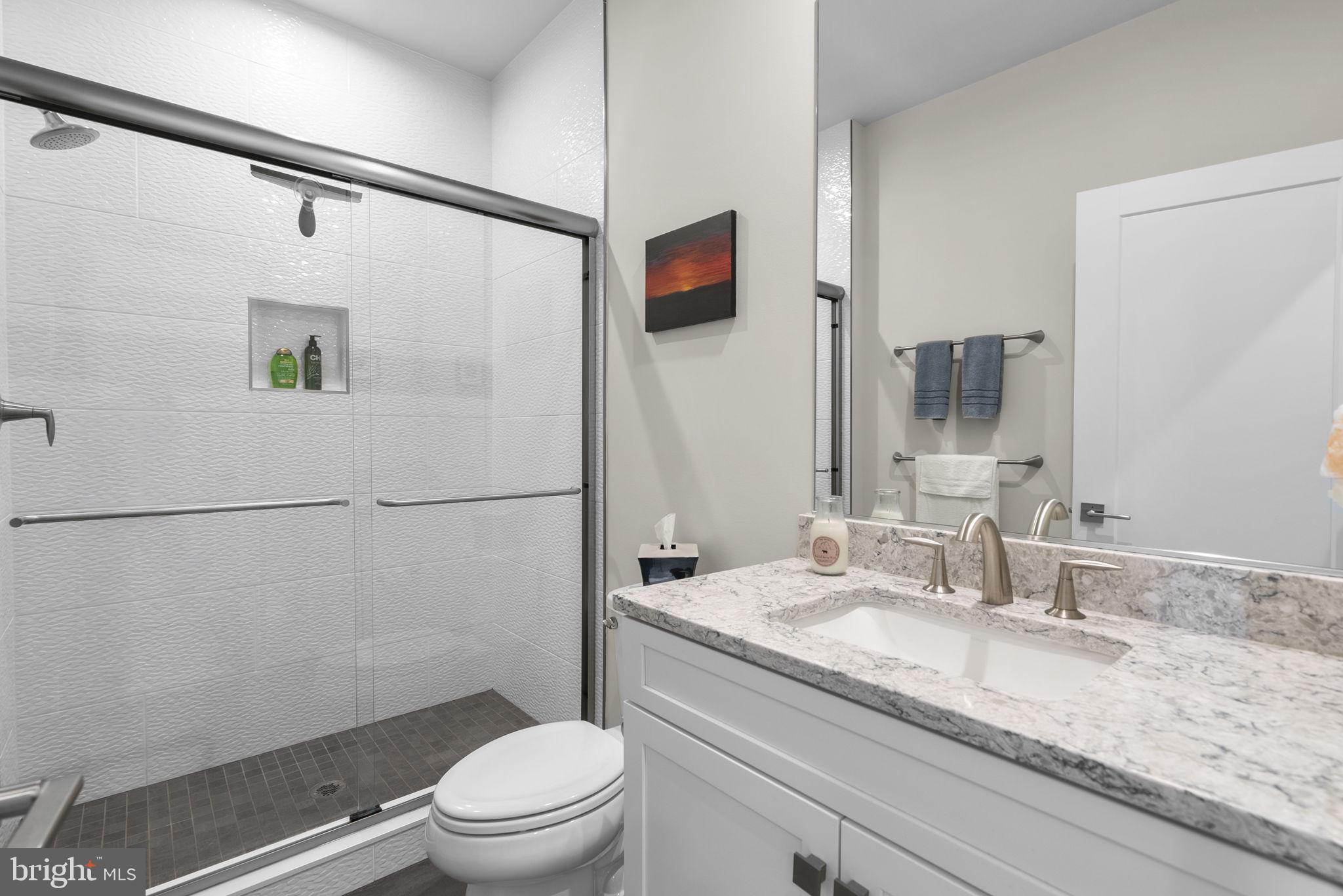 LINDEN GROVE - Residential