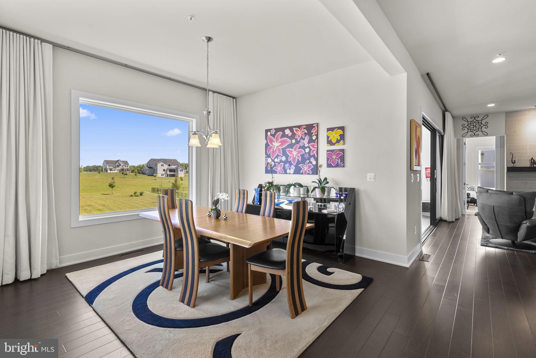 LINDEN GROVE - Residential