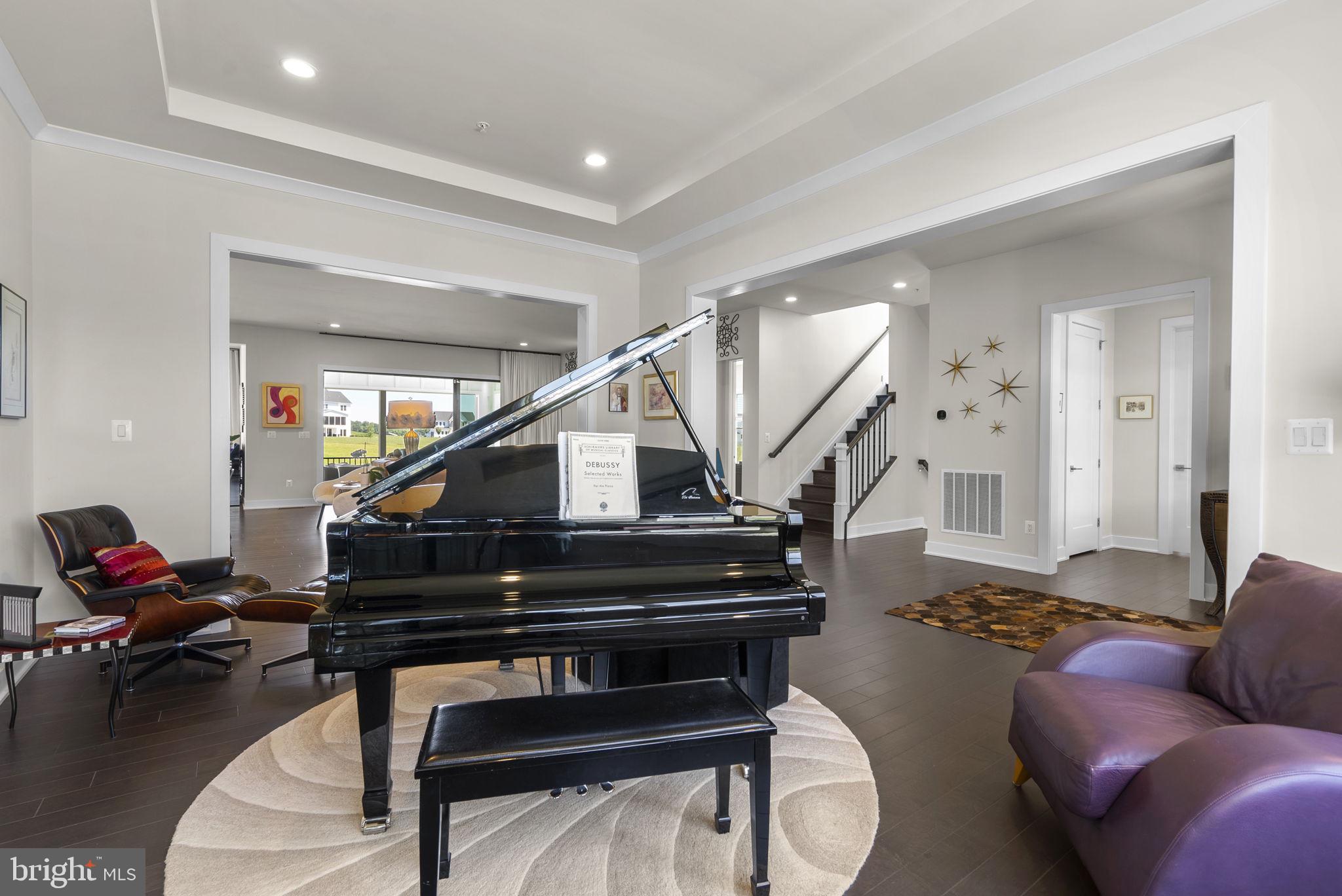 LINDEN GROVE - Residential