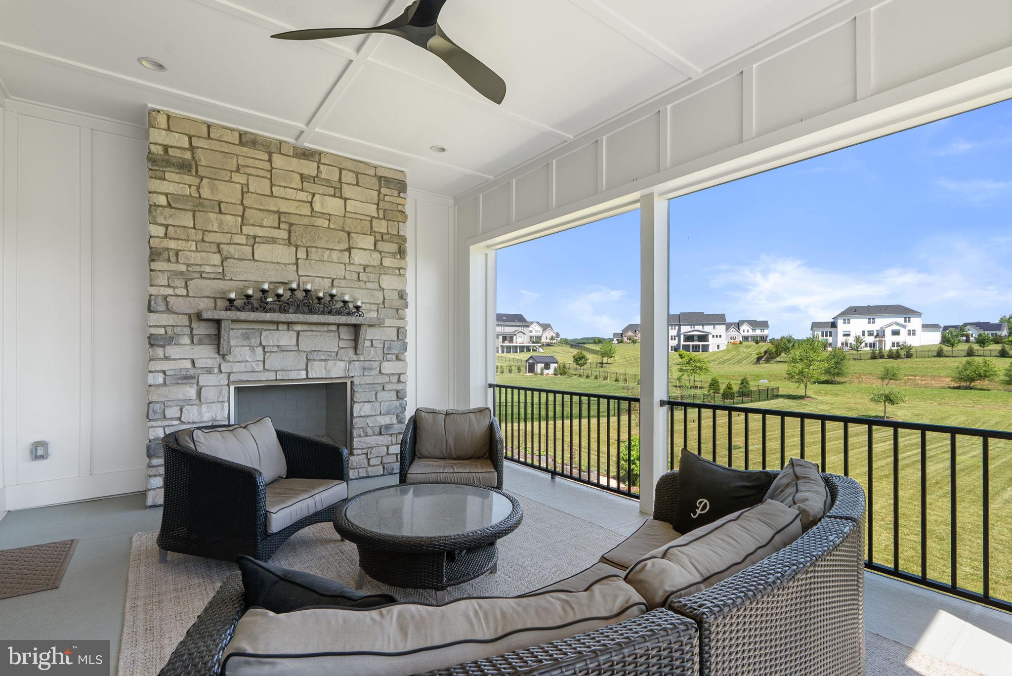 LINDEN GROVE - Residential