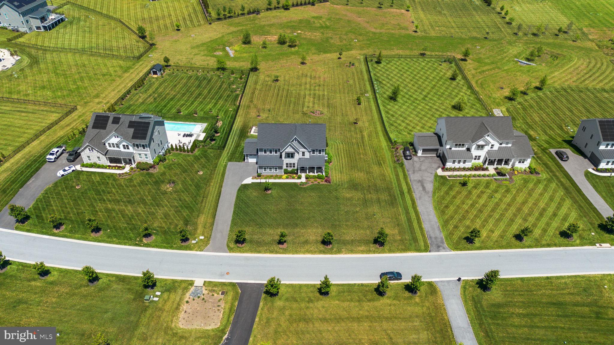 LINDEN GROVE - Residential