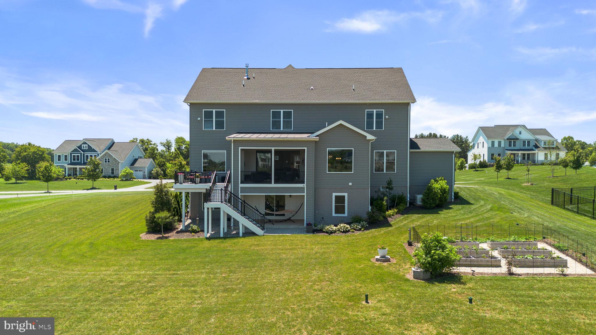 LINDEN GROVE - Residential