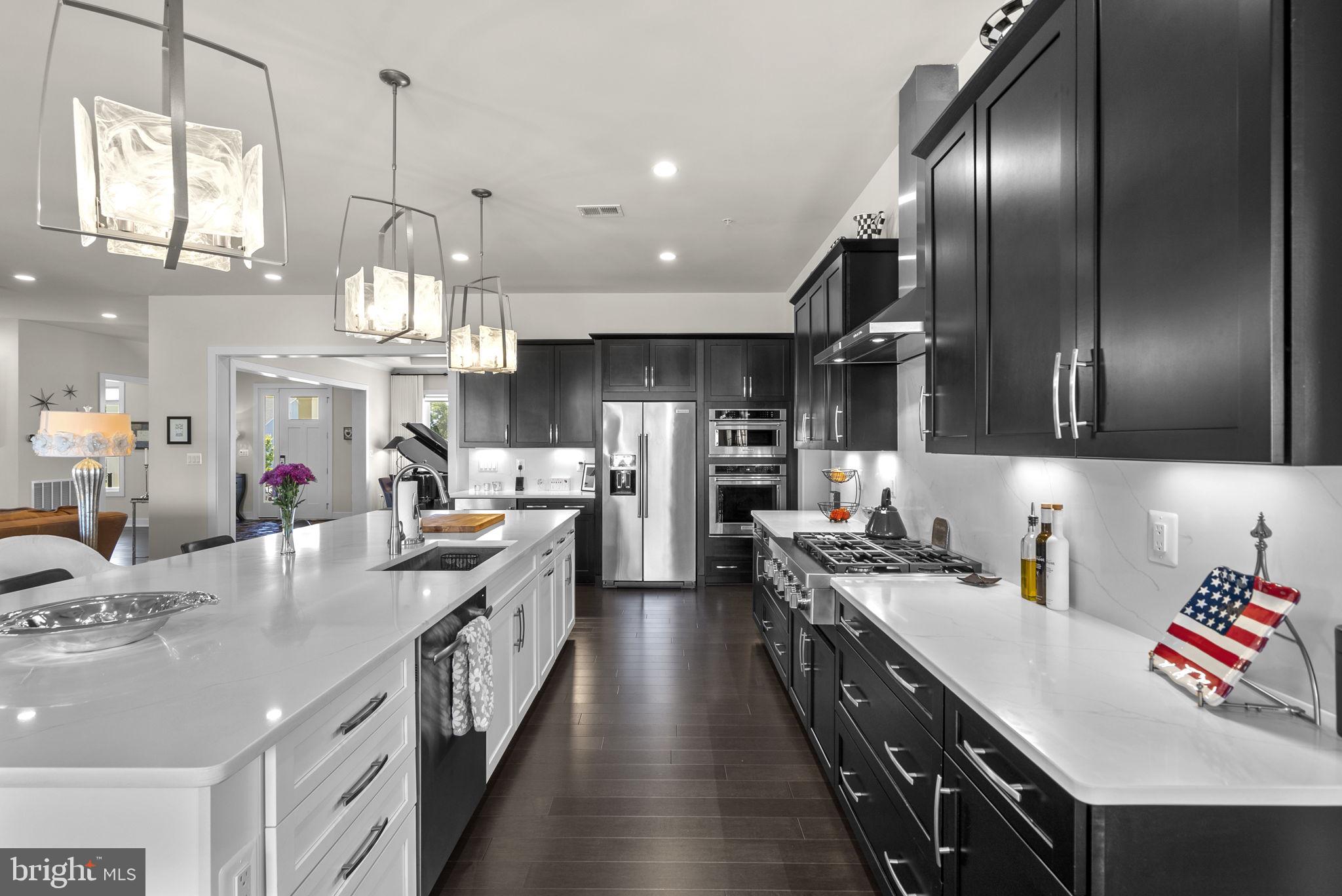 LINDEN GROVE - Residential