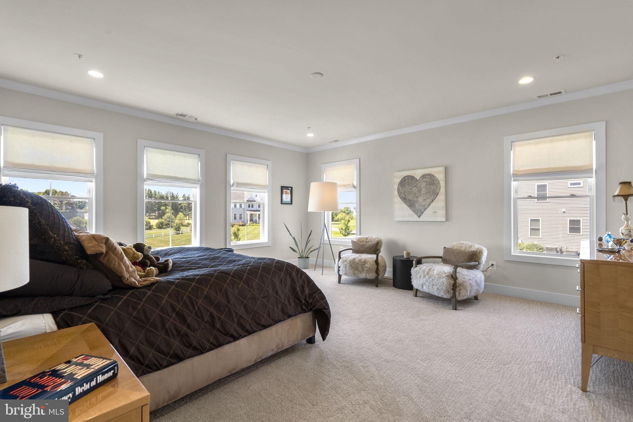 LINDEN GROVE - Residential