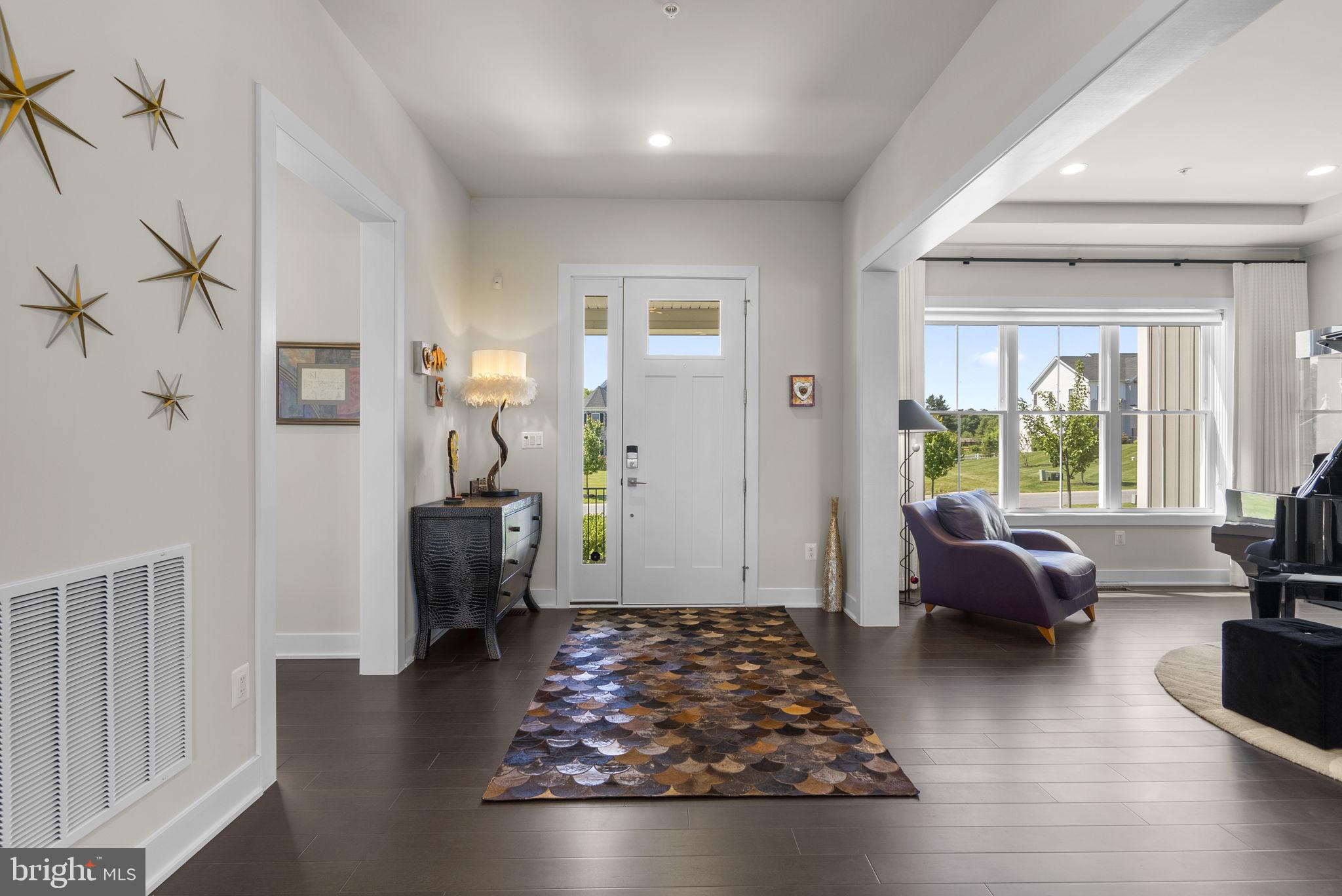LINDEN GROVE - Residential