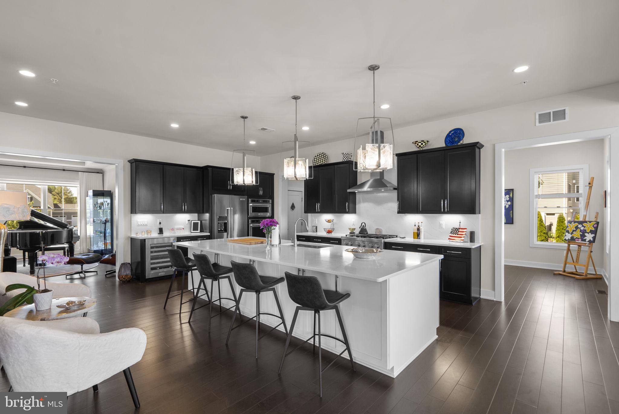 LINDEN GROVE - Residential