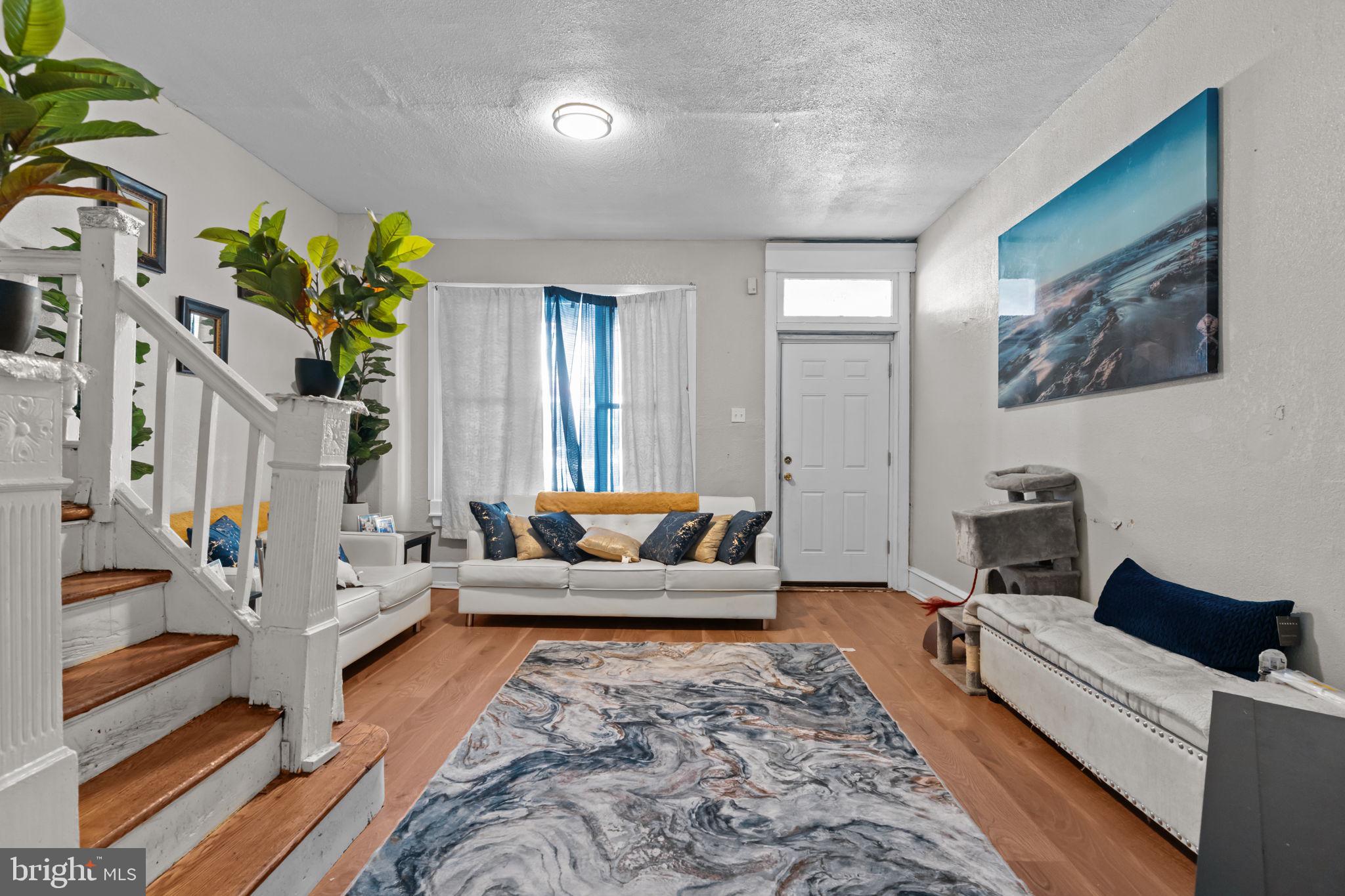 PHILADELPHIA (NORTHEAST) - Residential