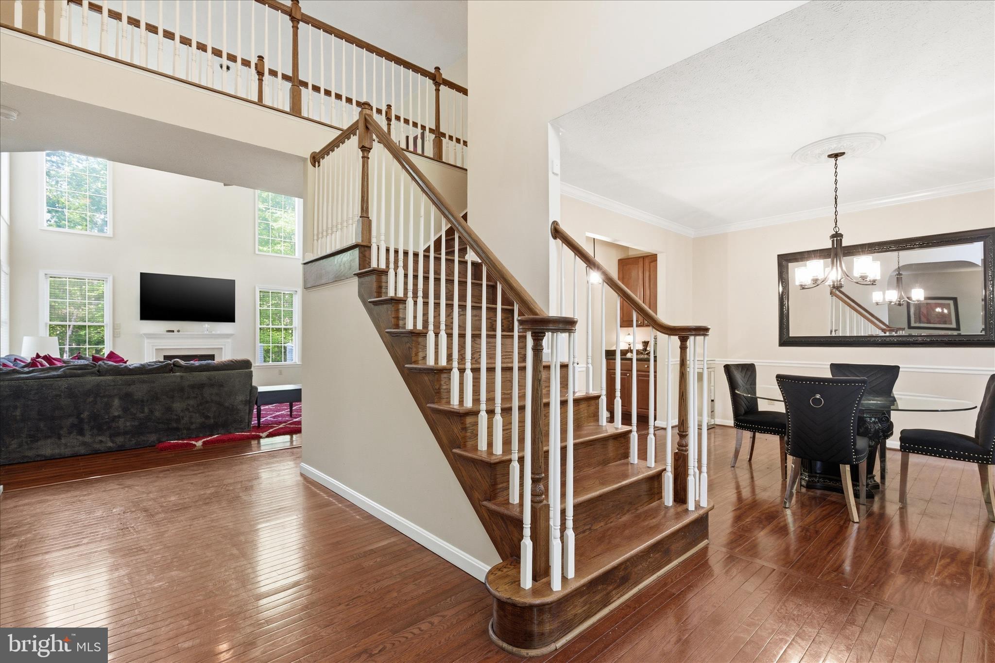 MAPLE BROOKE - Residential