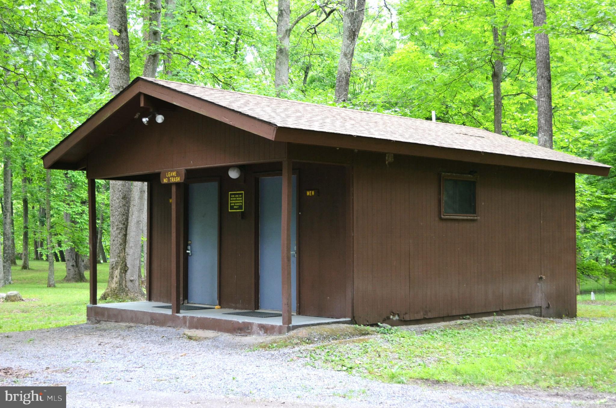 RIVER RIDGE - Residential