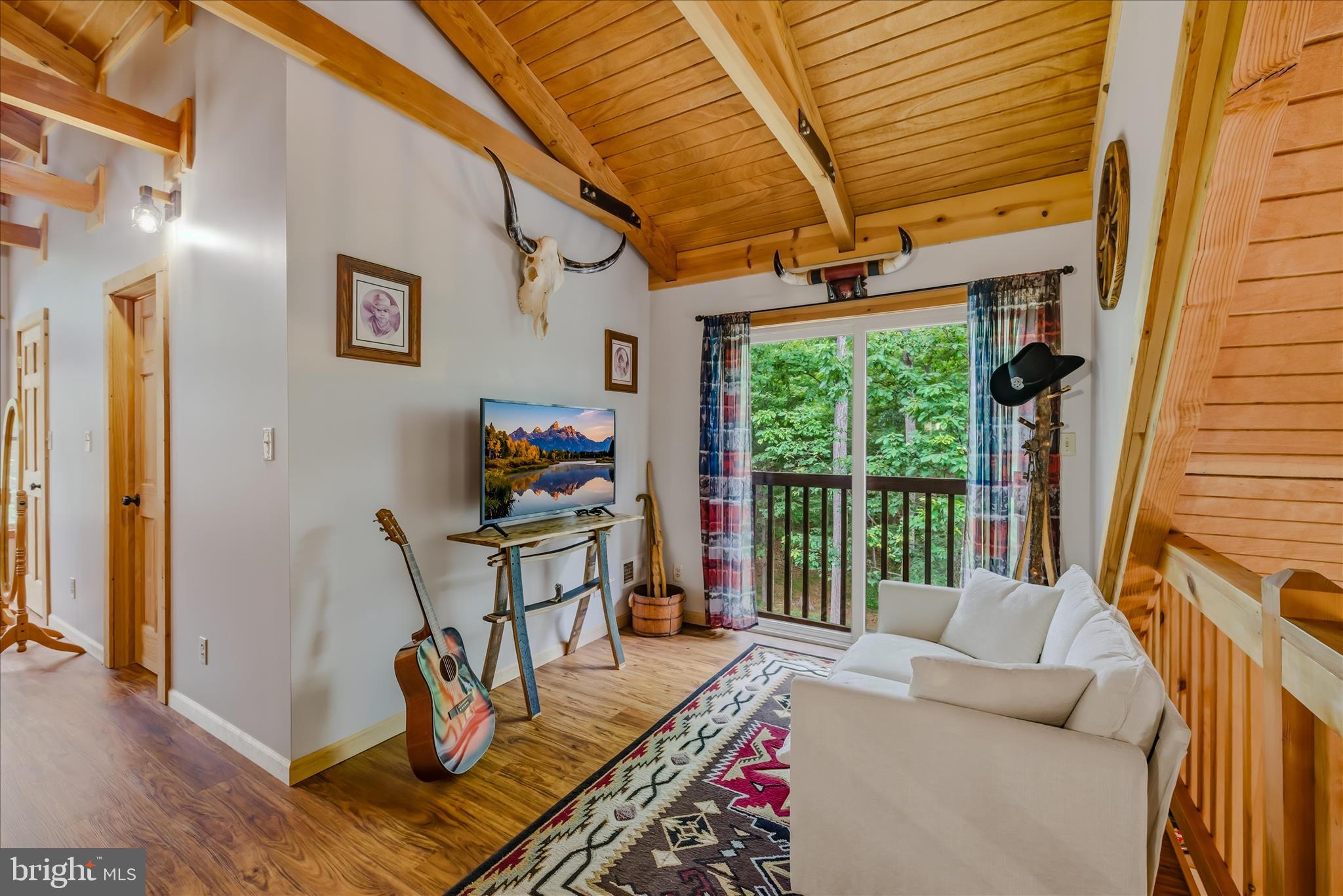 RIVER RIDGE - Residential