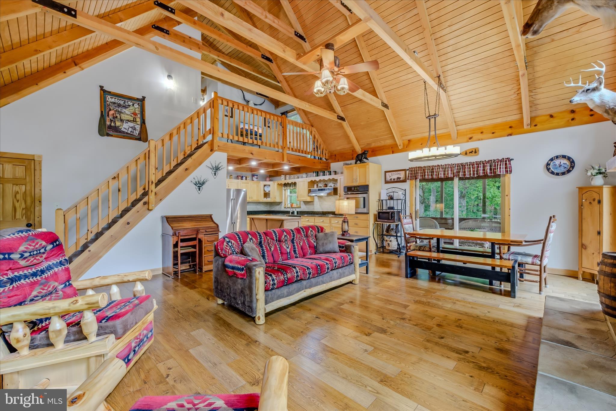 RIVER RIDGE - Residential