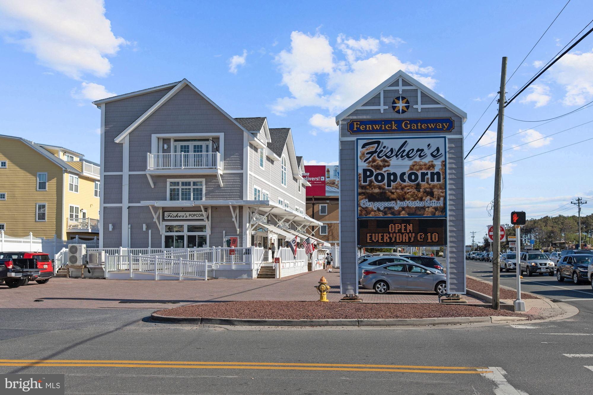 SCHOONER LANDING - Residential